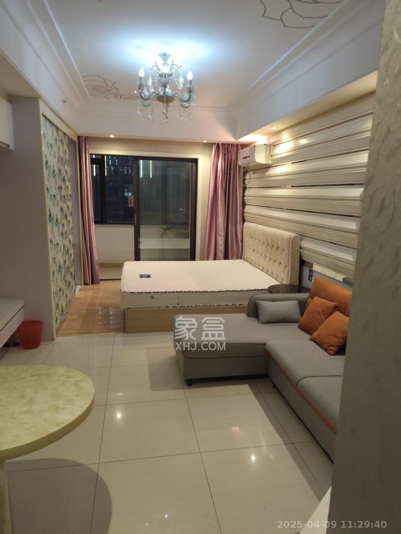 喜盈门范城 1室1厅1卫 2000.0元/月 喜盈门范城 1室1厅1卫 2000.0元/月室内图