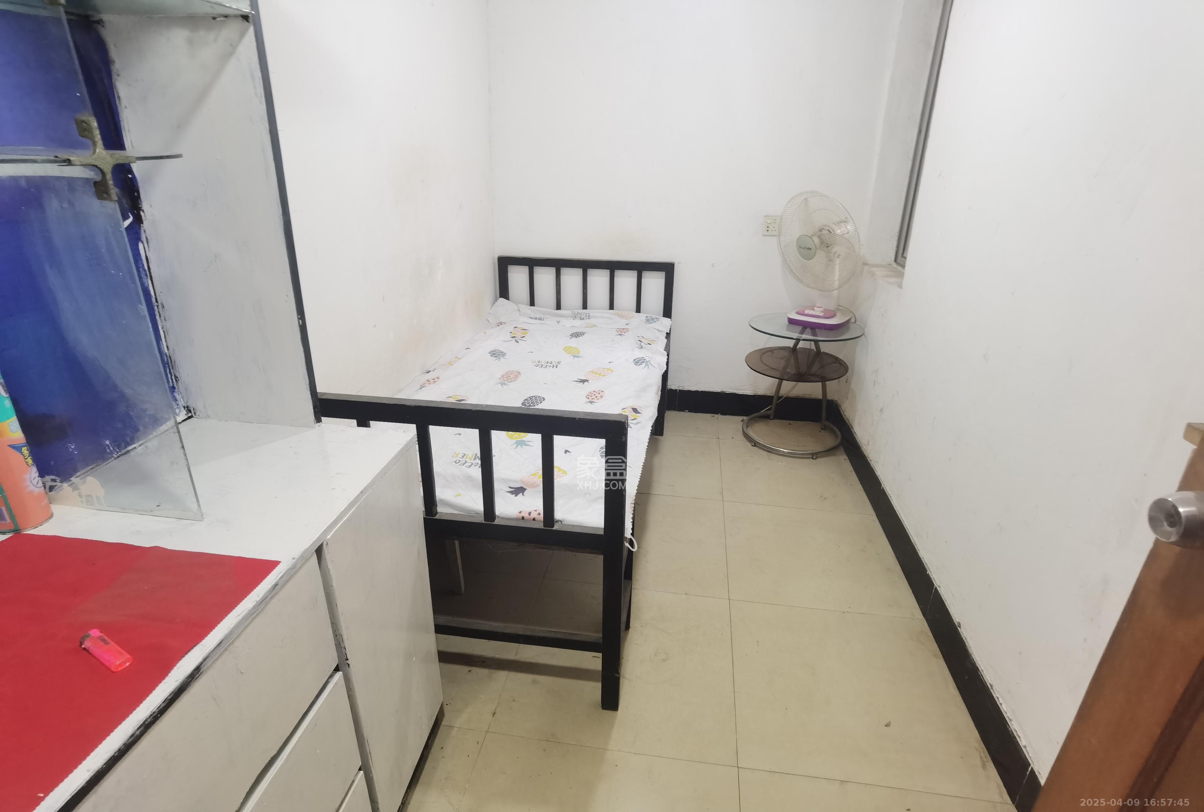 毛家桥大市场(胜利商贸市场) 3室2厅1卫 1300.0元/月 毛家桥大市场(胜利商贸市场) 3室2厅1卫 1300.0元/月室内图