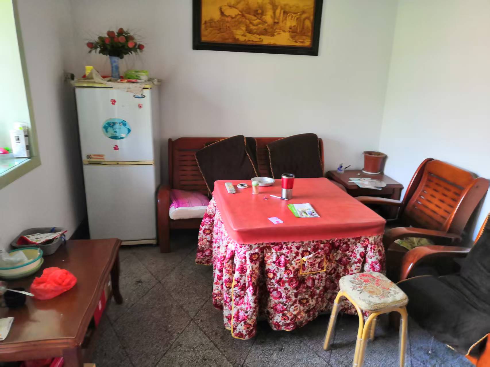 物资局家属楼（童家社区）  2室1厅1卫    29.0万客厅