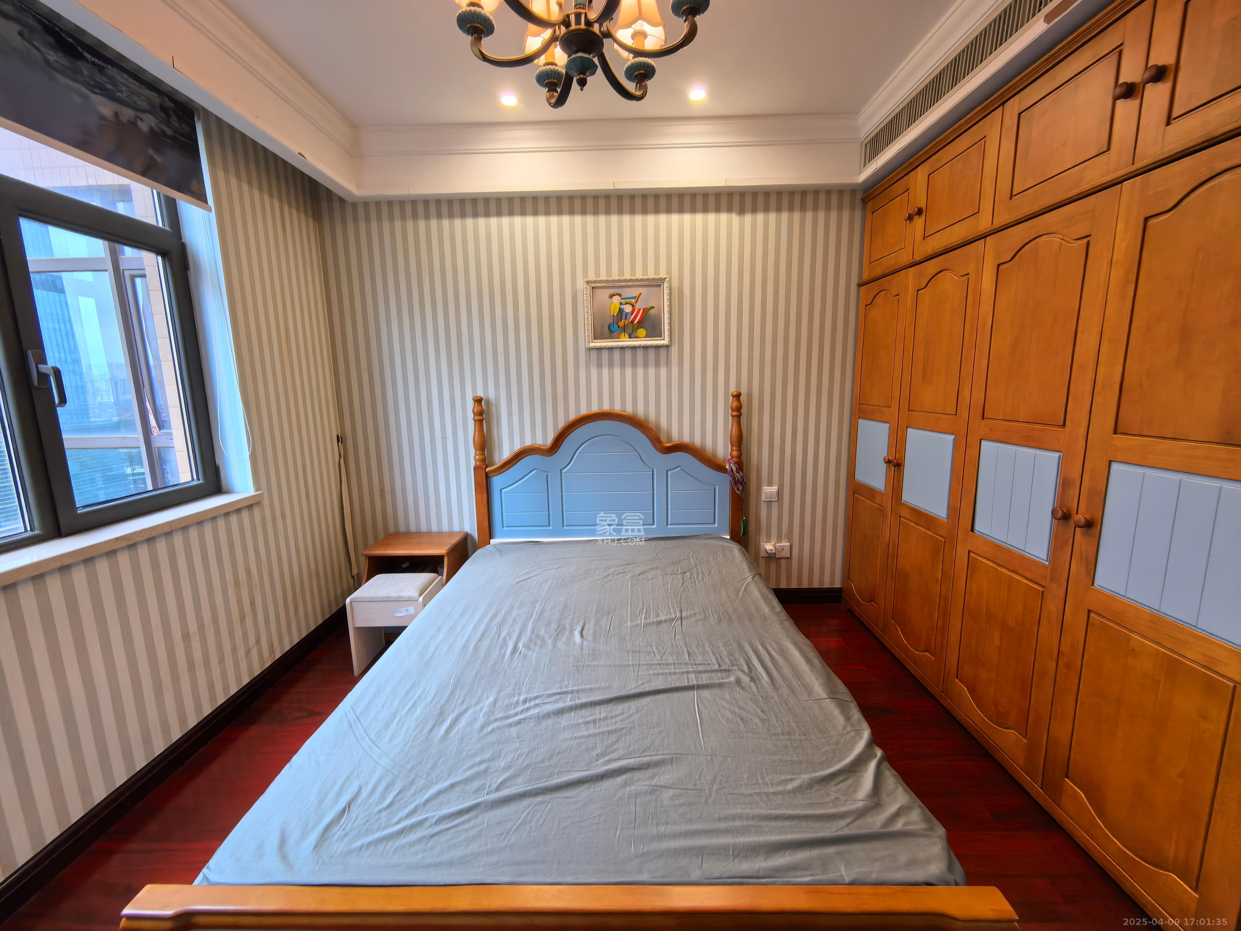 运达中央广场一、二期 3室2厅3卫 10000.0元/月 运达中央广场一、二期 3室2厅3卫 10000.0元/月室内图