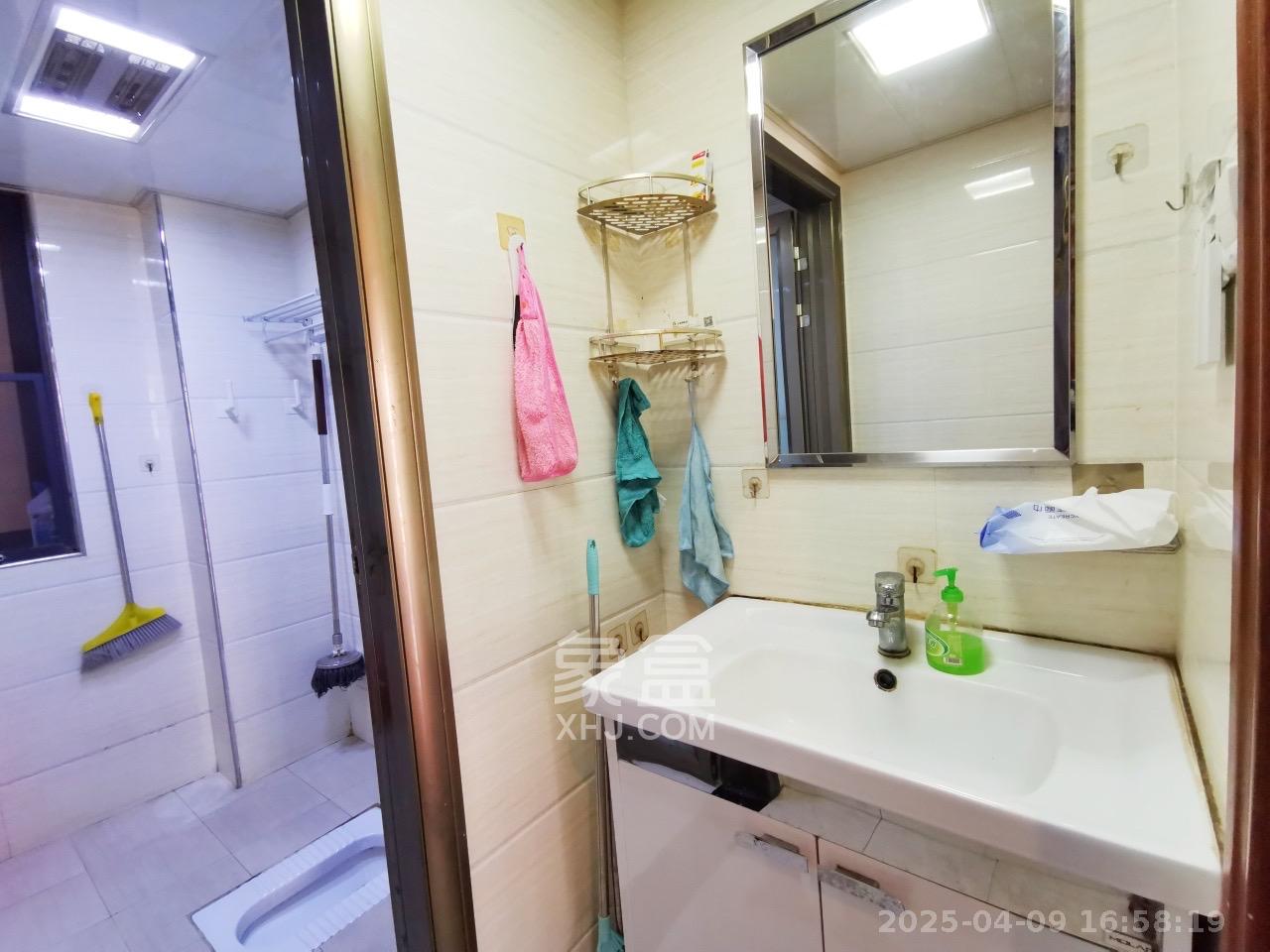 君康家园(梅溪湖七喜街) 4室2厅2卫 3000.0元/月 君康家园(梅溪湖七喜街) 4室2厅2卫 3000.0元/月室内图