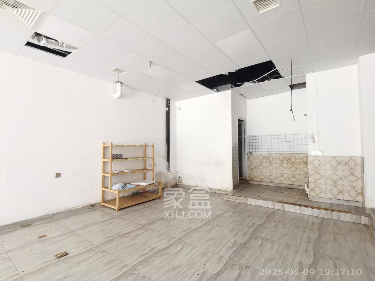 中建芙蓉嘉苑   130.0㎡      11000.0元/月室内图