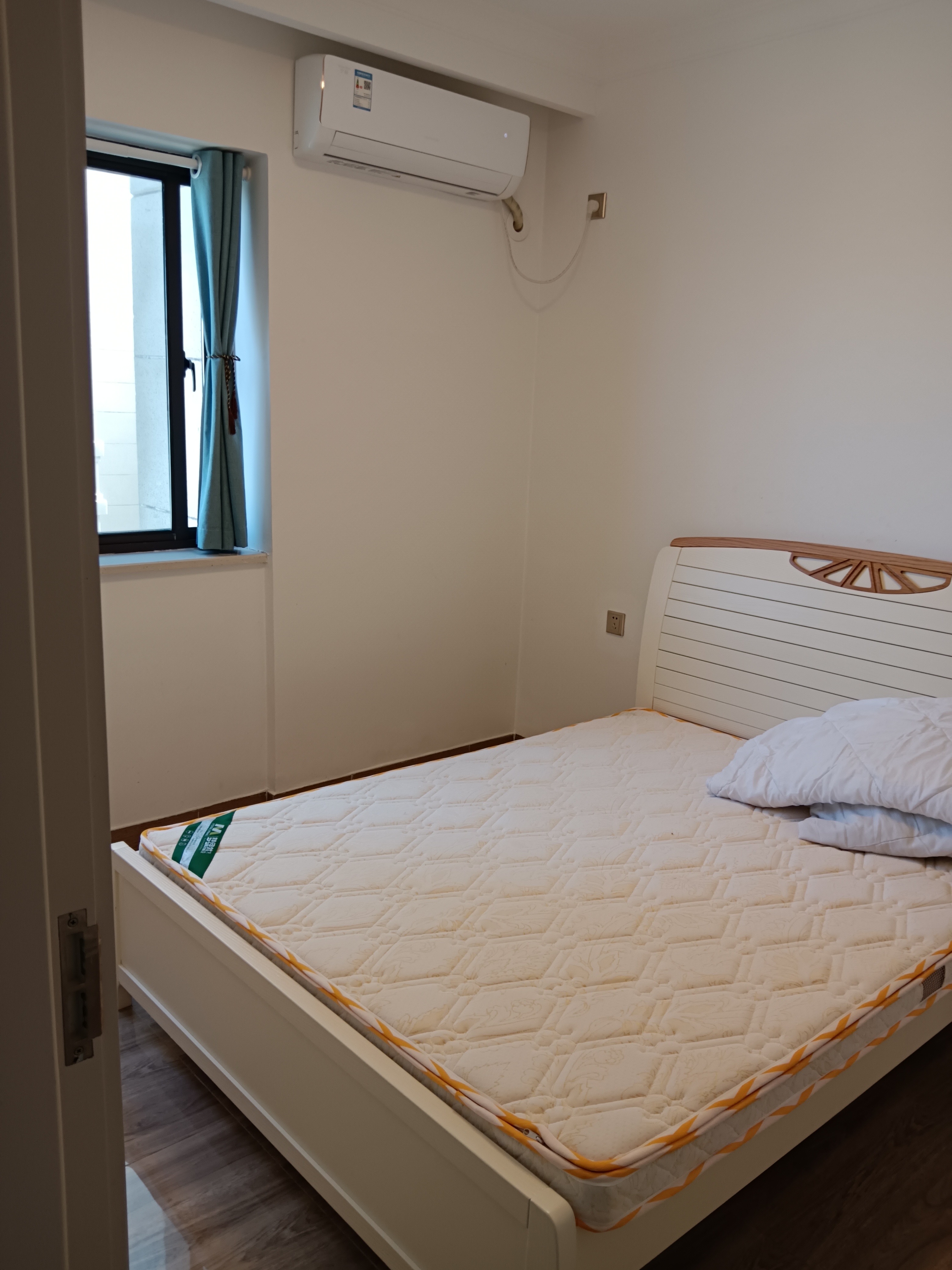 荣域  2室2厅1卫   2300.00元/月室内图