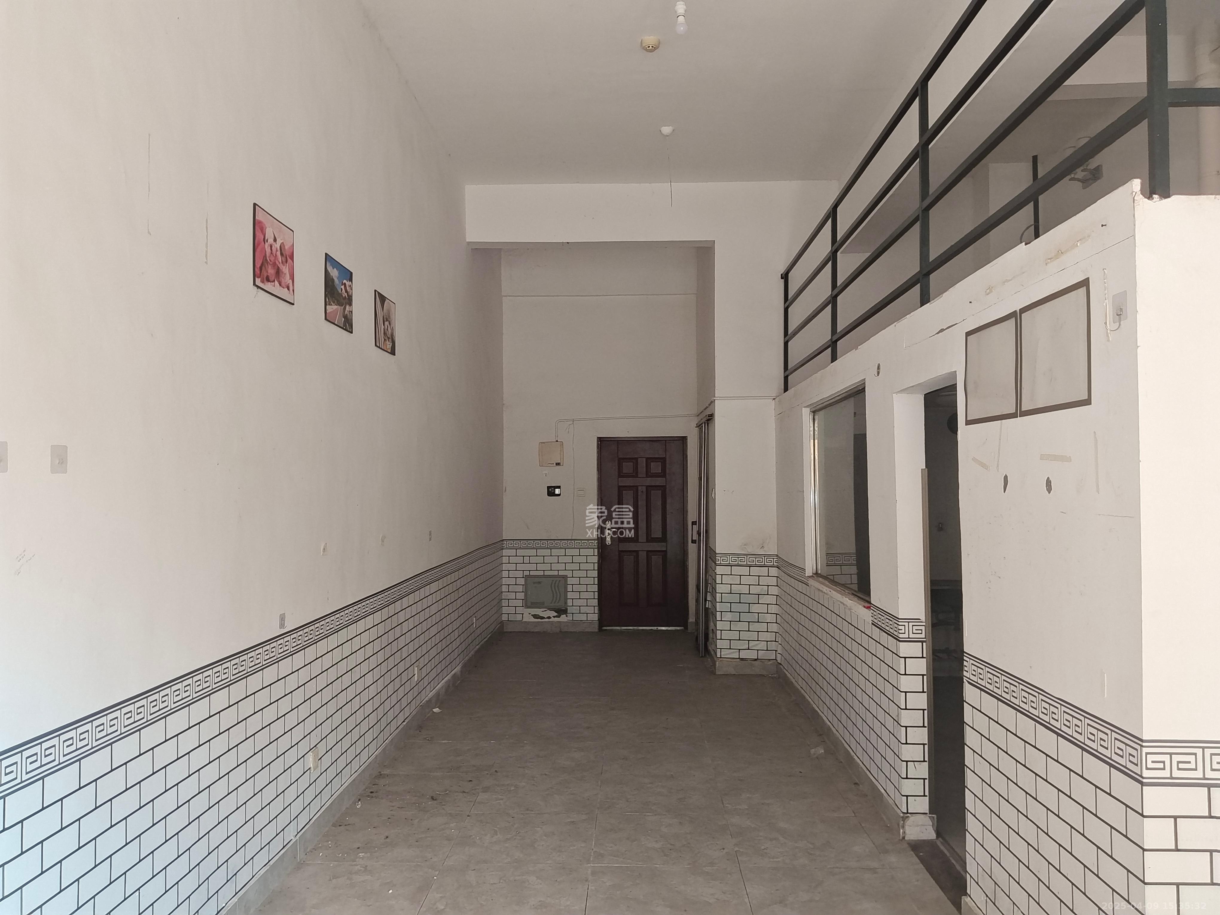 中信凯旋蓝岸(中信新城三期) 1室0厅0卫 1100.0元/月 中信凯旋蓝岸(中信新城三期) 1室0厅0卫 1100.0元/月室内图