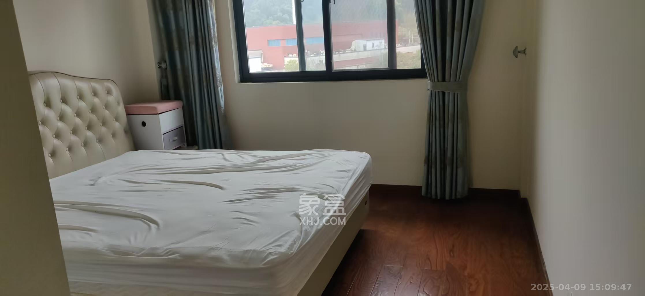 澳海澜庭 4室2厅2卫 1800.0元/月 澳海澜庭 4室2厅2卫 1800.0元/月室内图