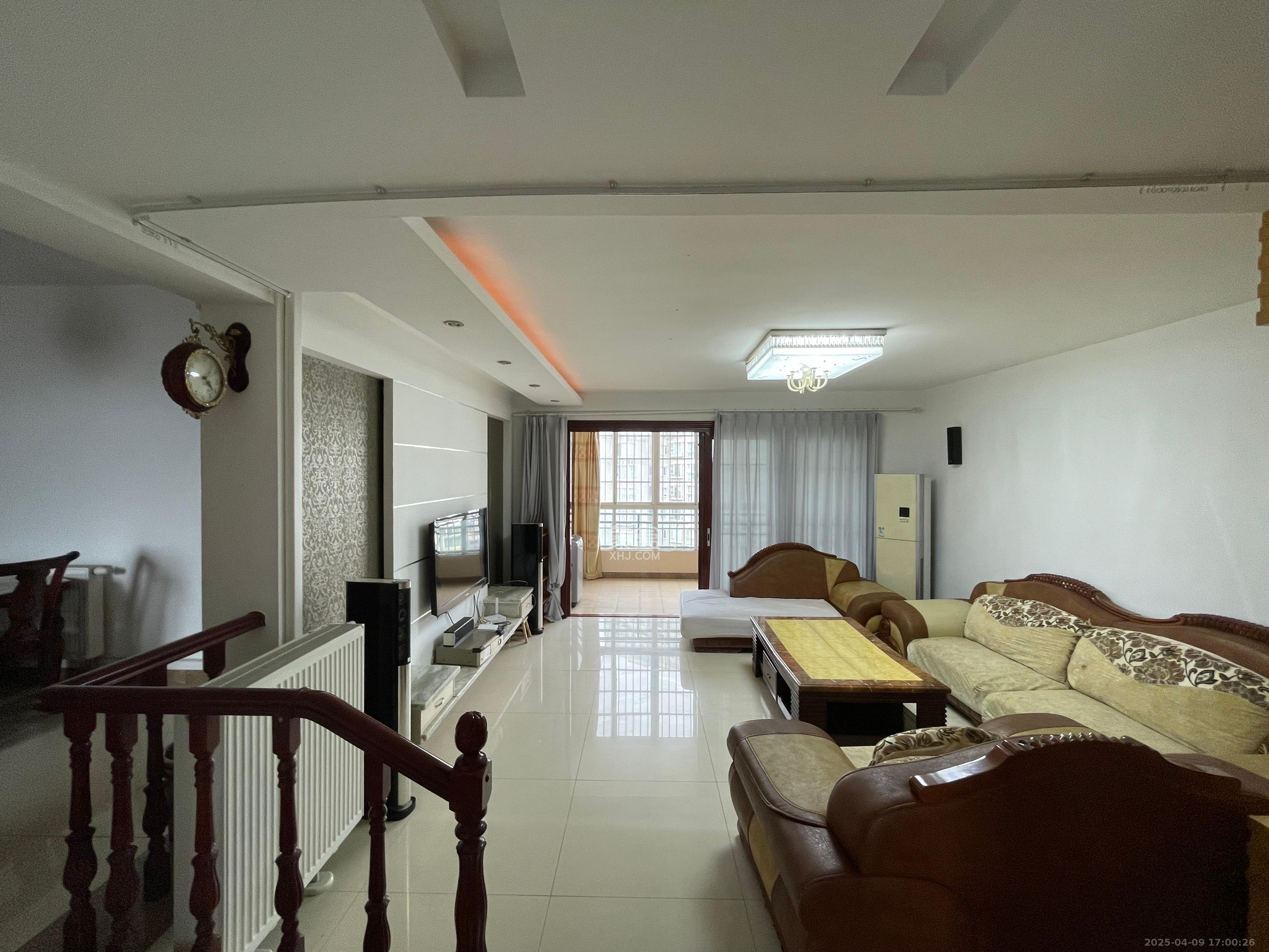 中建桂苑  1室0厅0卫   2000.00元/月