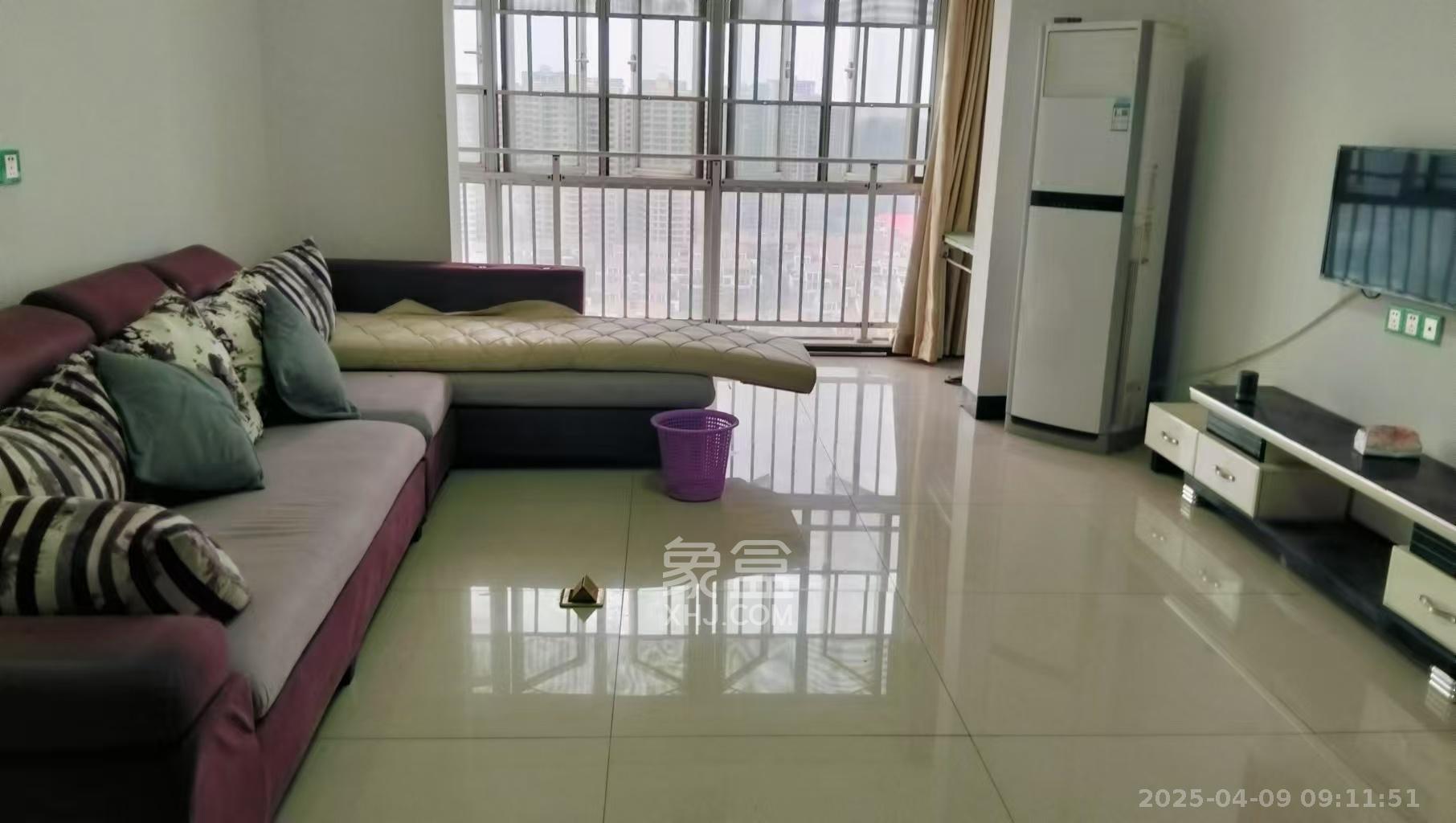 恒广国际景园一二区  3室2厅2卫    2100.0元/月 恒广国际景园一二区  3室2厅2卫    2100.0元/月室内图