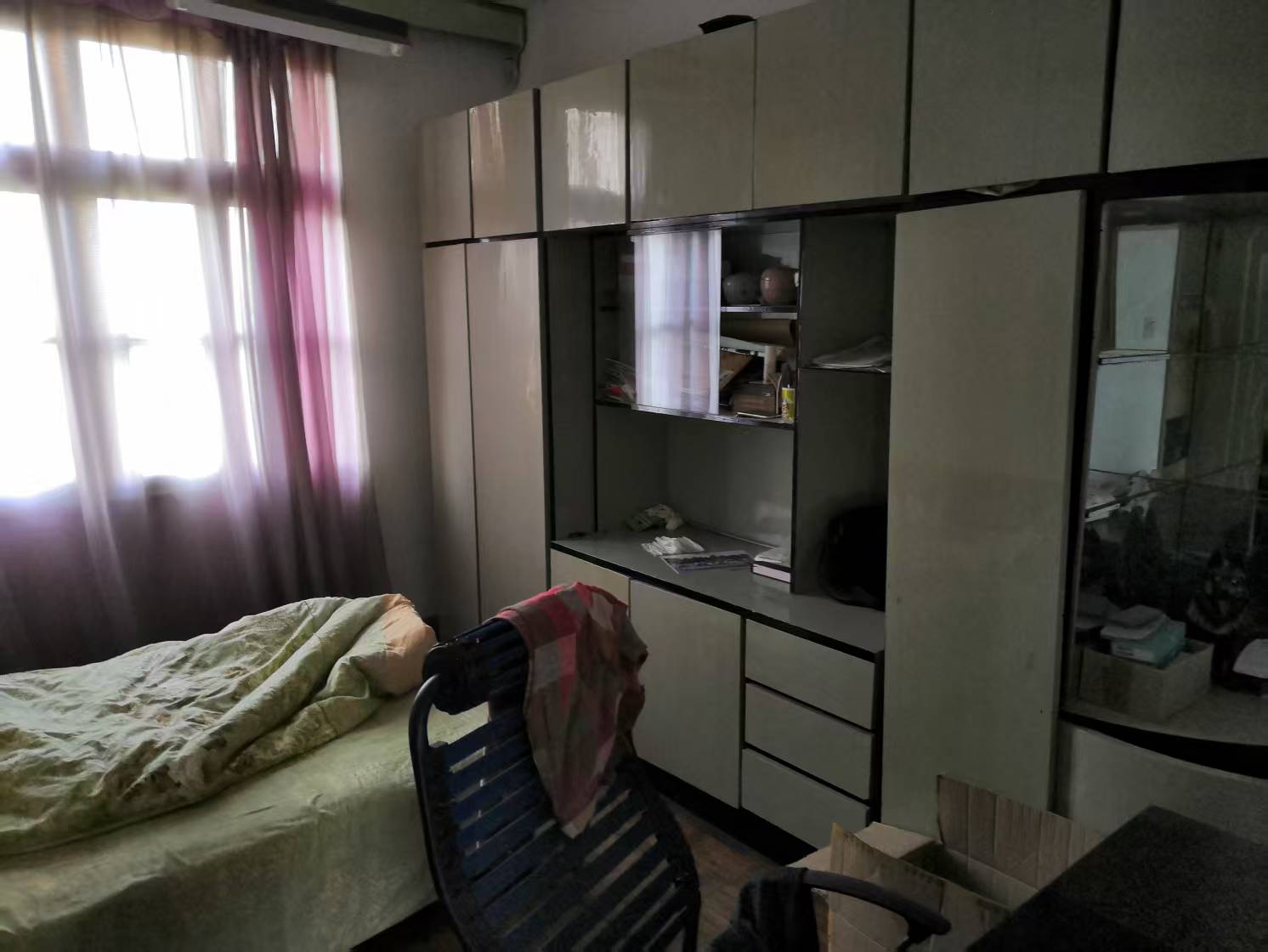 物资局家属楼(童家社区) 2室1厅1卫 29.0万 物资局家属楼(童家社区) 2室1厅1卫 29.0万客厅