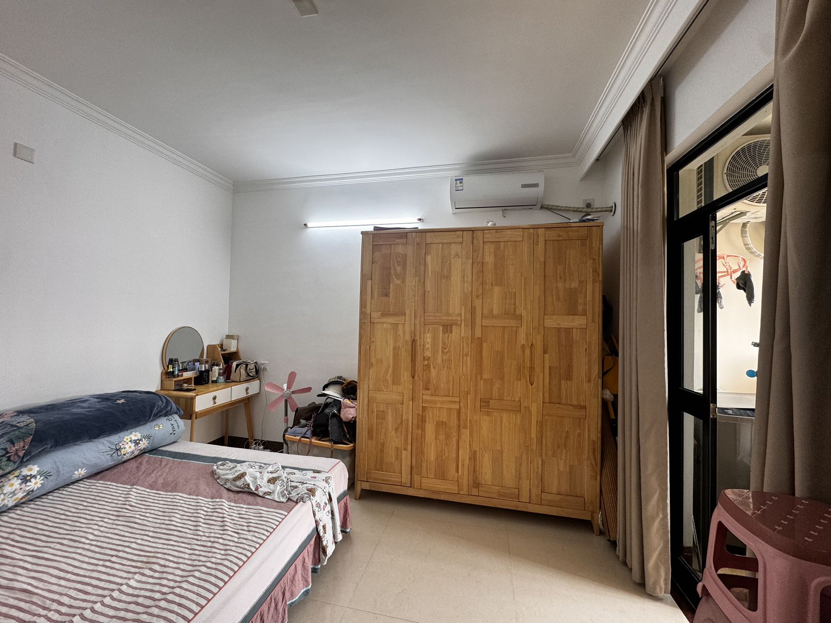 四季华庭龙城  1室1厅1卫    83.0万 四季华庭龙城  1室1厅1卫    83.0万室内图