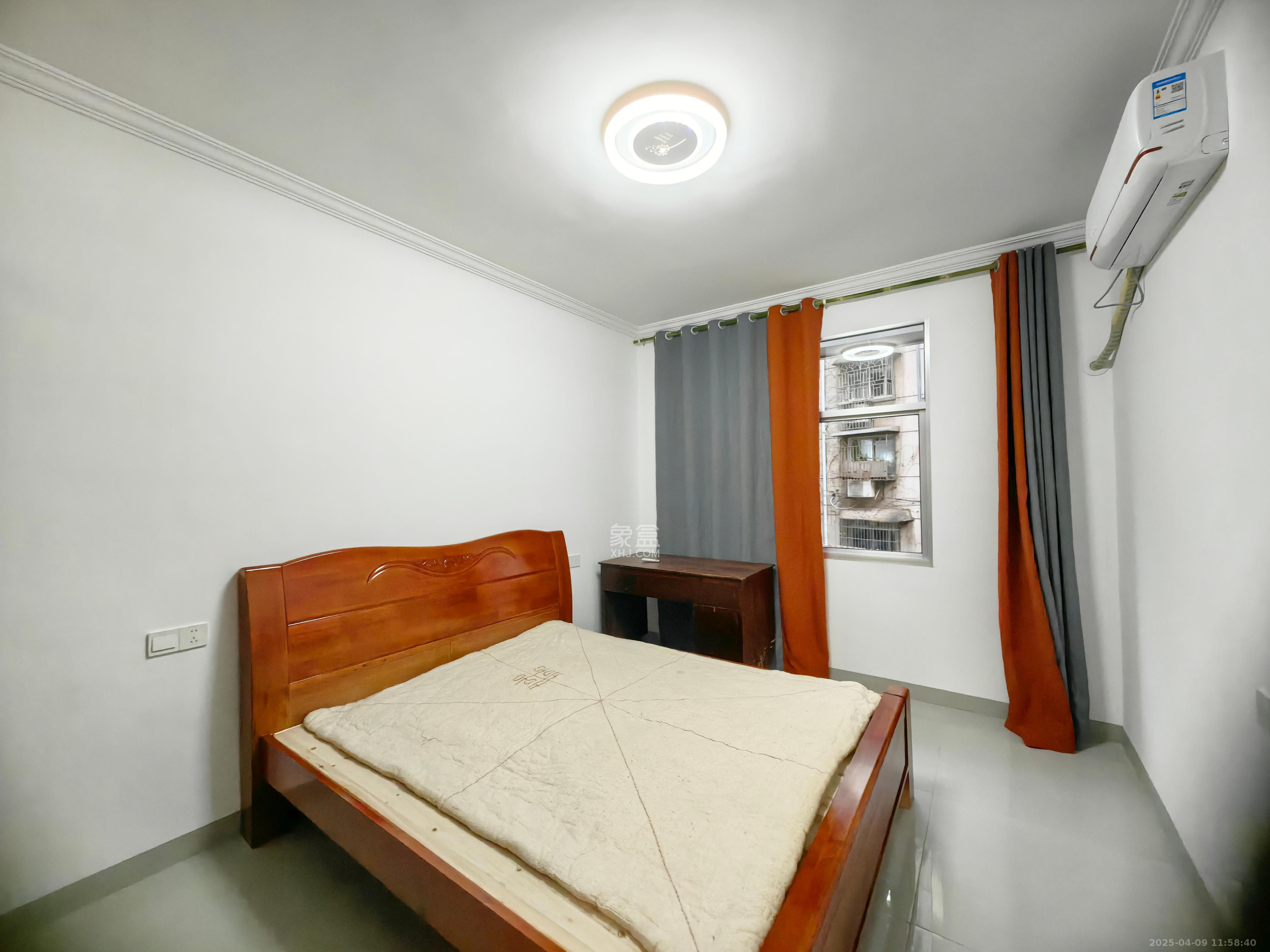 电子仓库宿舍 2室1厅1卫 2000.0元/月 电子仓库宿舍 2室1厅1卫 2000.0元/月室内图