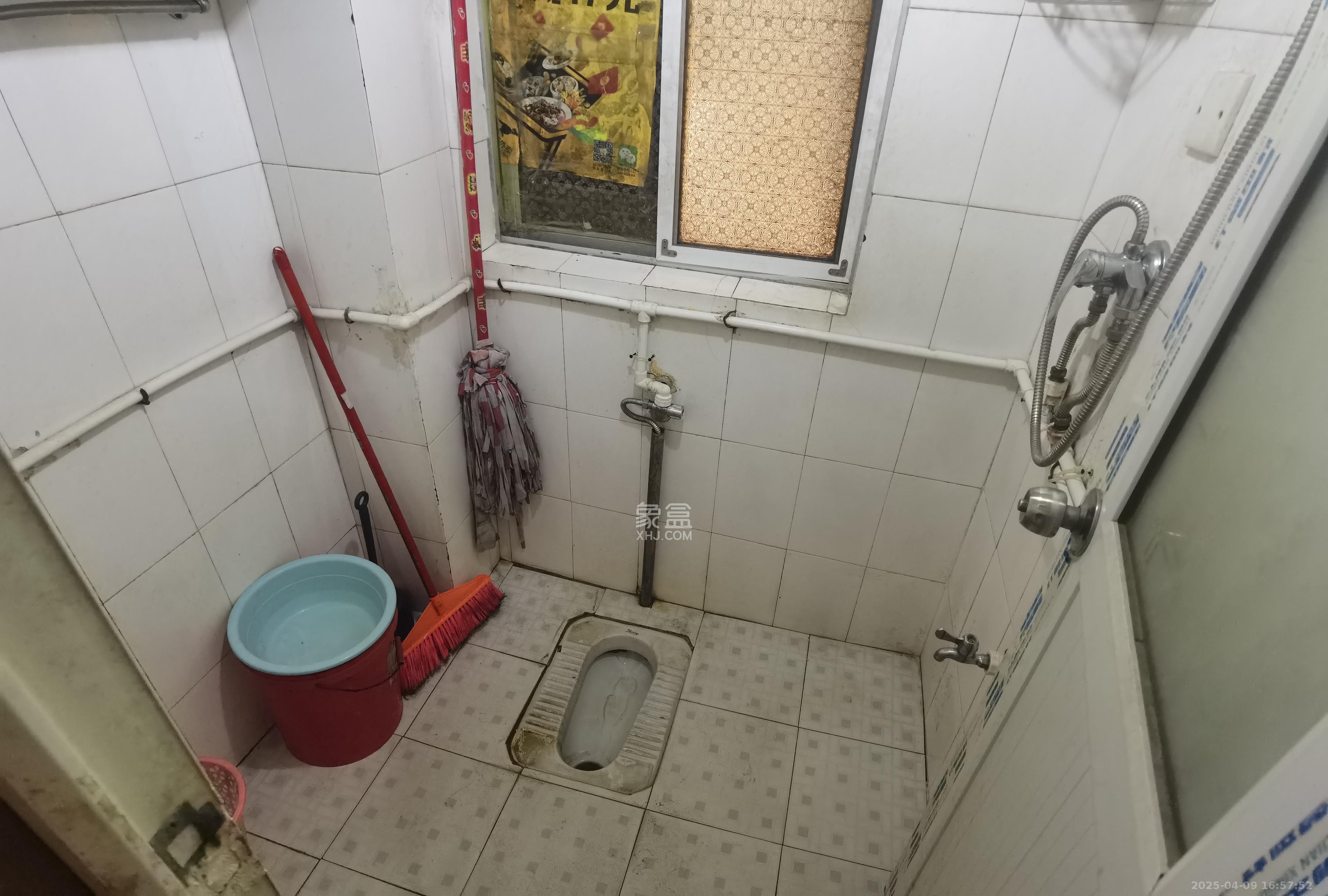 毛家桥大市场(胜利商贸市场) 3室2厅1卫 1300.0元/月 毛家桥大市场(胜利商贸市场) 3室2厅1卫 1300.0元/月室内图