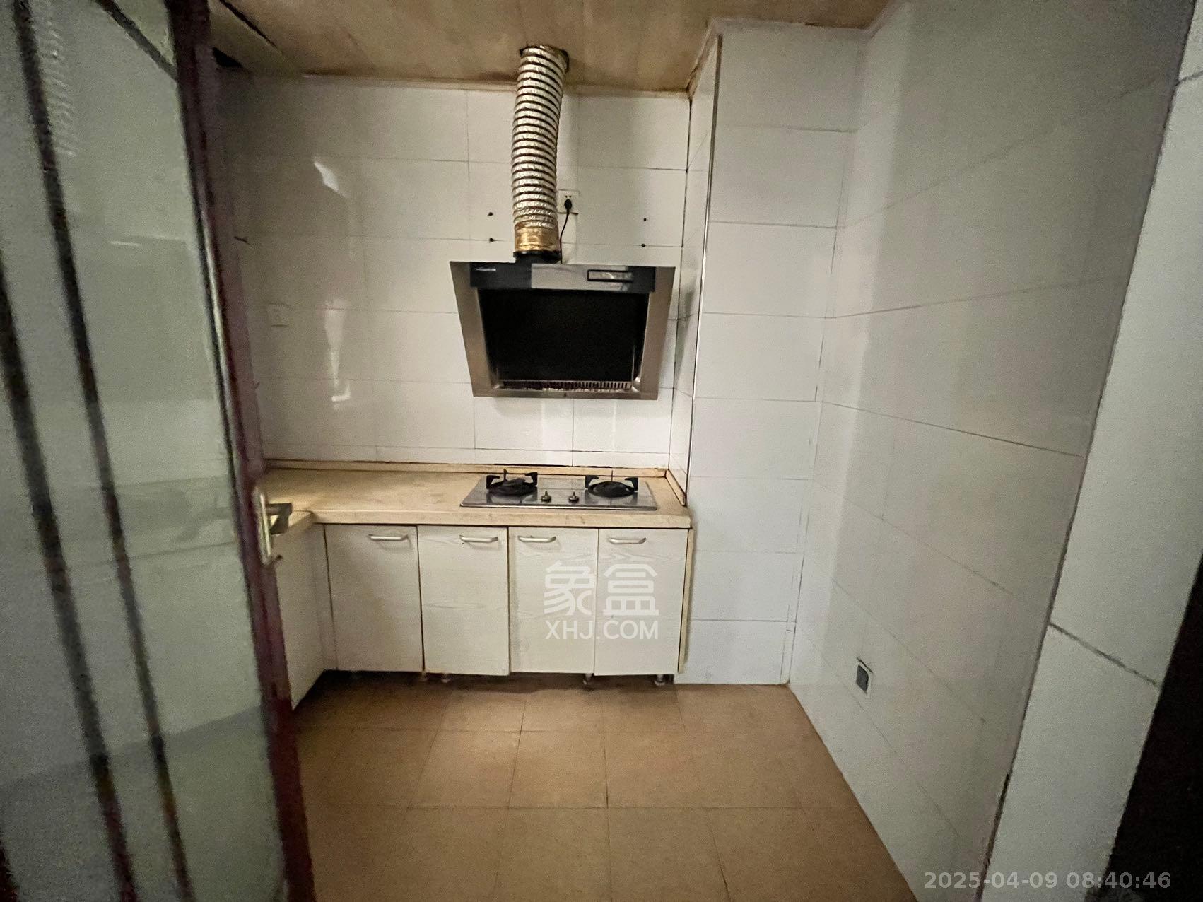 湘江世纪城映江苑 1室2厅2卫 2000.0元/月 湘江世纪城映江苑 1室2厅2卫 2000.0元/月室内图