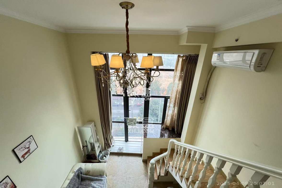 达美美立方  1室1厅1卫    1900.0元/月 达美美立方  1室1厅1卫    1900.0元/月室内图