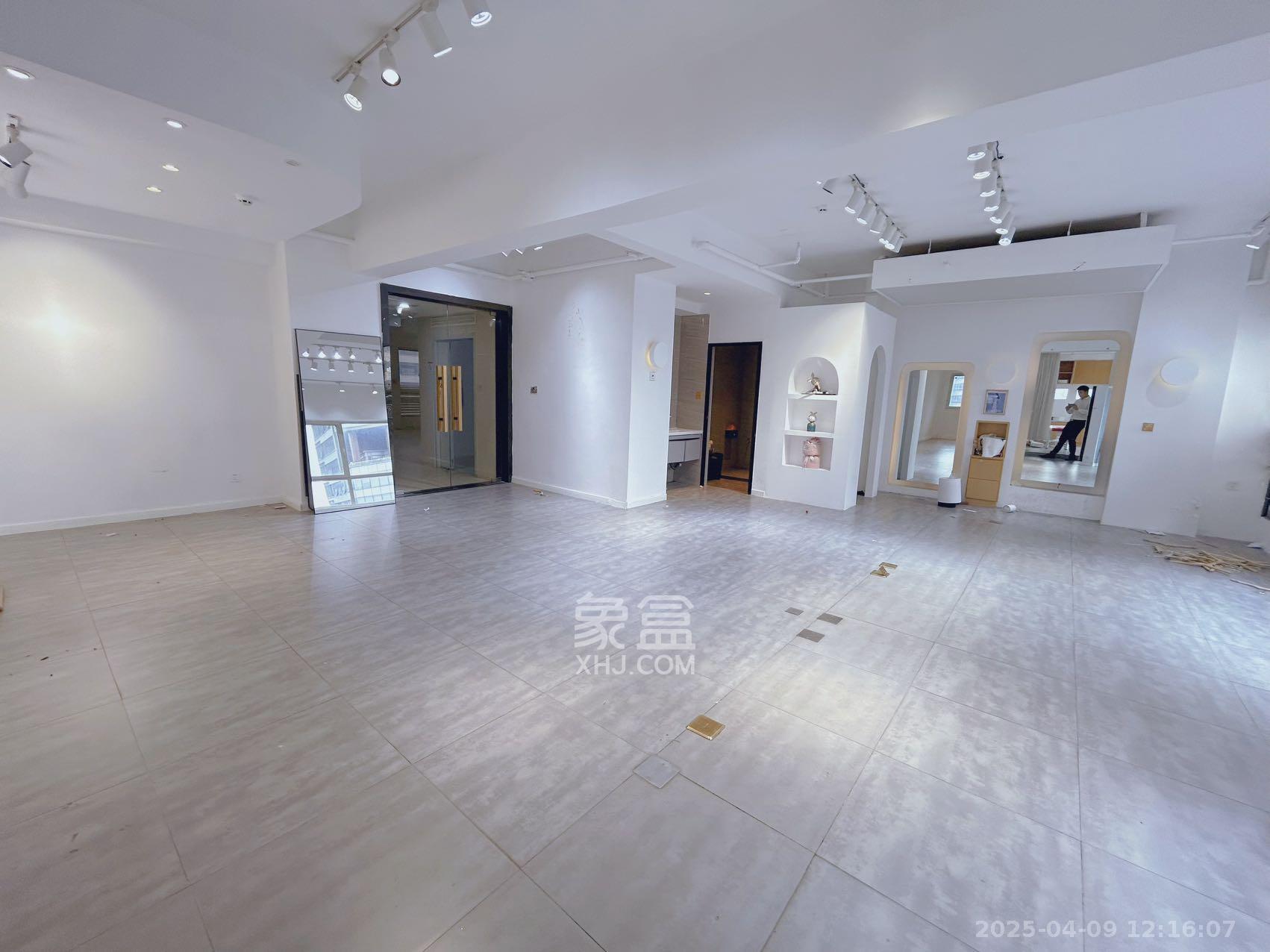 北辰三角洲B1E1区  1室1厅1卫   7500.00元/月室内图