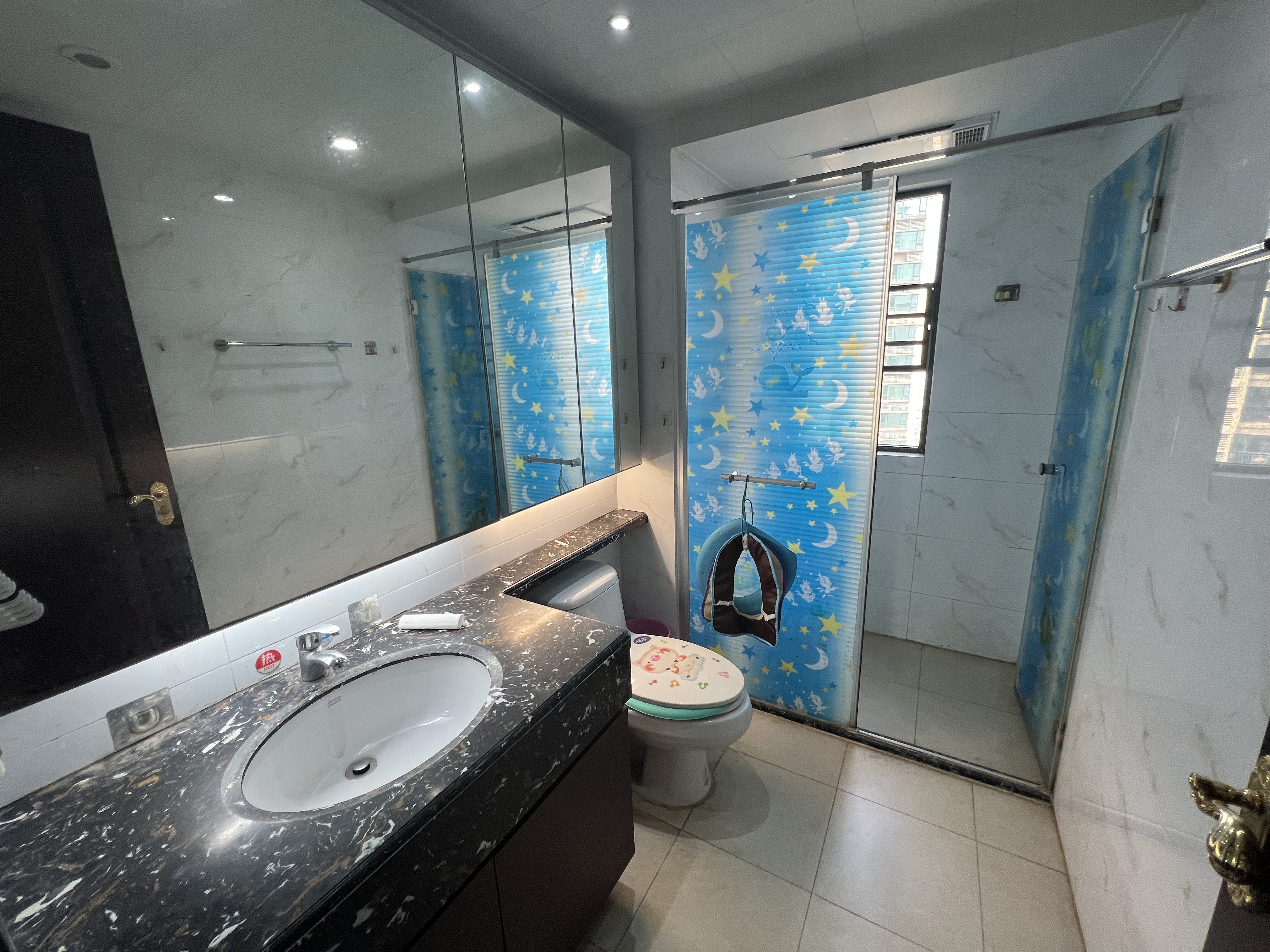 恒大绿洲 3室2厅1卫 2000.0元/月 恒大绿洲 3室2厅1卫 2000.0元/月室内图