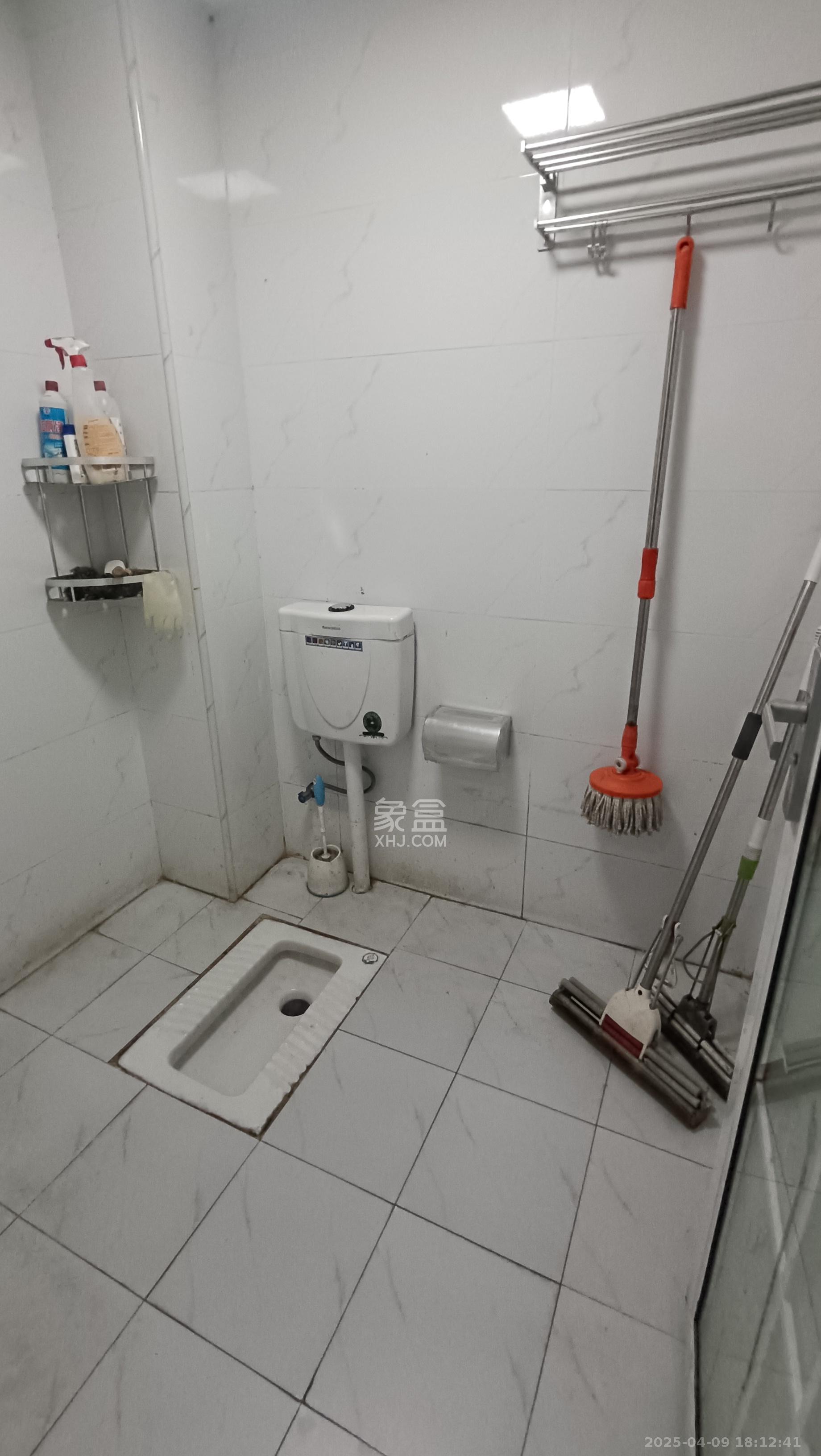 升远君尚嘉筑 4室2厅2卫 3200.0元/月 升远君尚嘉筑 4室2厅2卫 3200.0元/月室内图