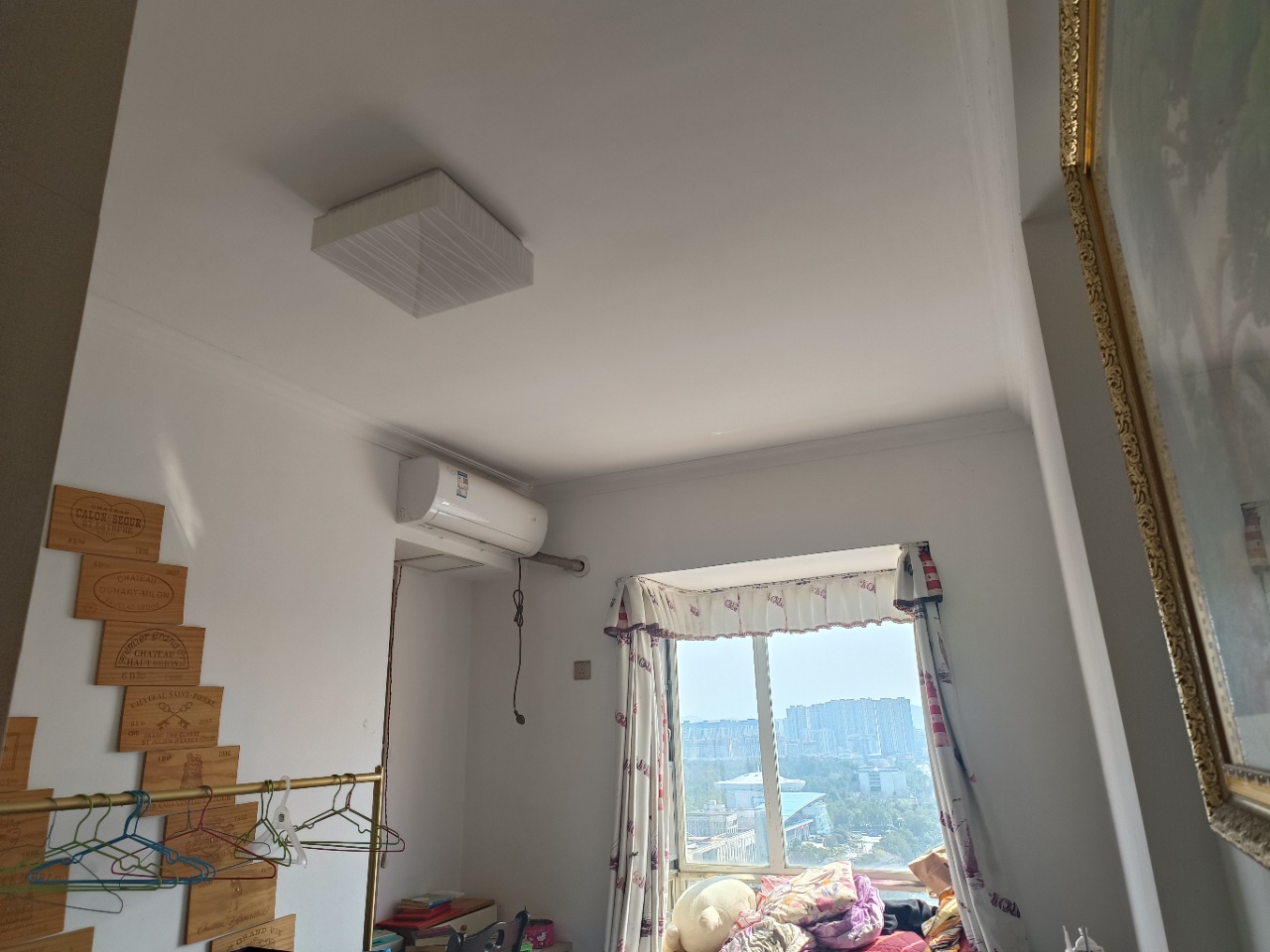 鸿泰国际 3室2厅2卫 76.8万 鸿泰国际 3室2厅2卫 76.8万室内图