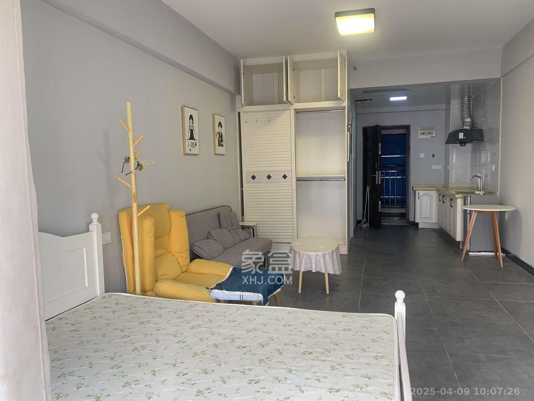 中建芙蓉嘉苑  1室1厅1卫    1000.0元/月 中建芙蓉嘉苑  1室1厅1卫    1000.0元/月室内图