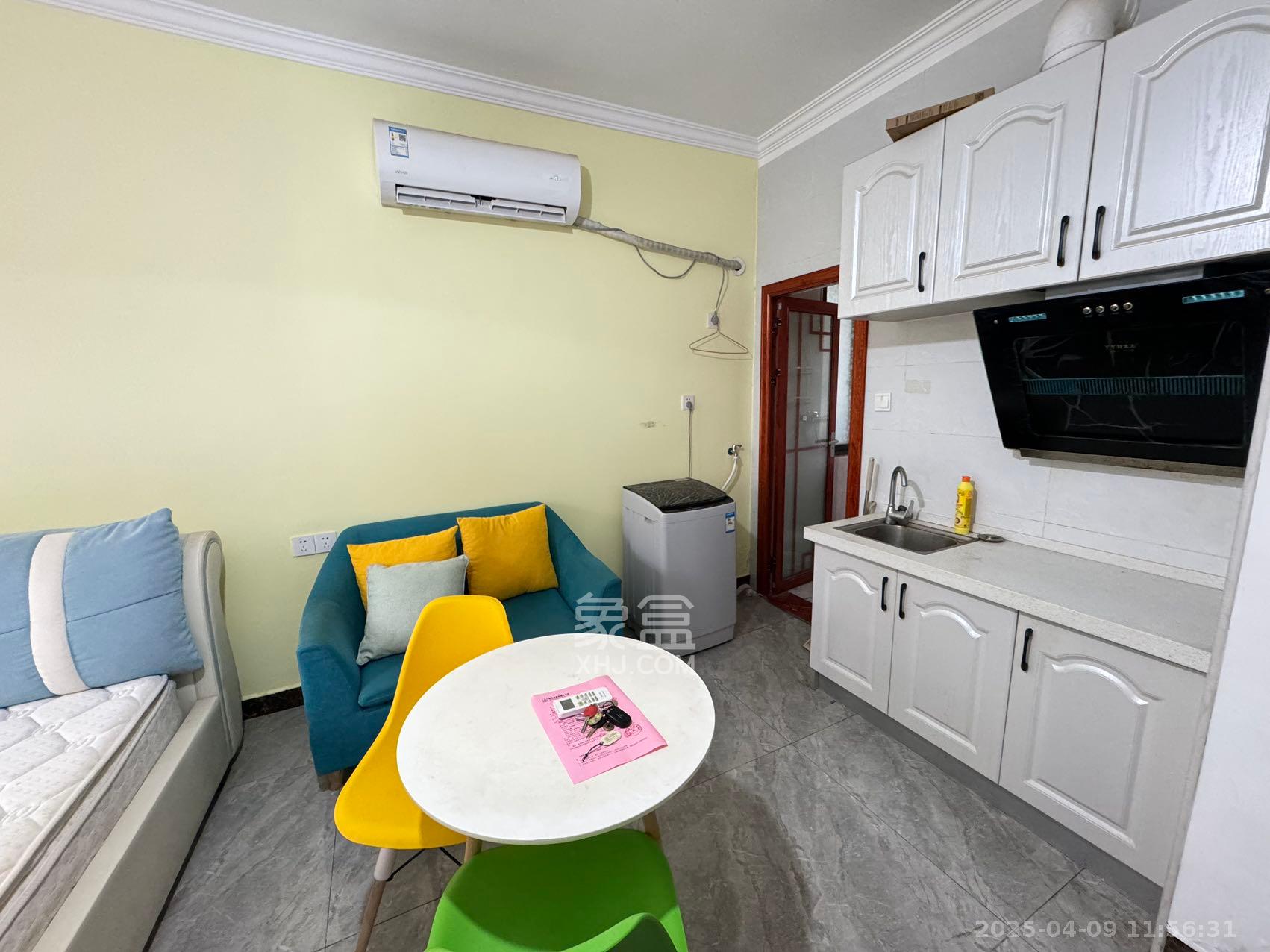 康斯丹郡(融程领秀佳园)  1室1厅1卫    1000.0元/月 康斯丹郡(融程领秀佳园)  1室1厅1卫    1000.0元/月室内图