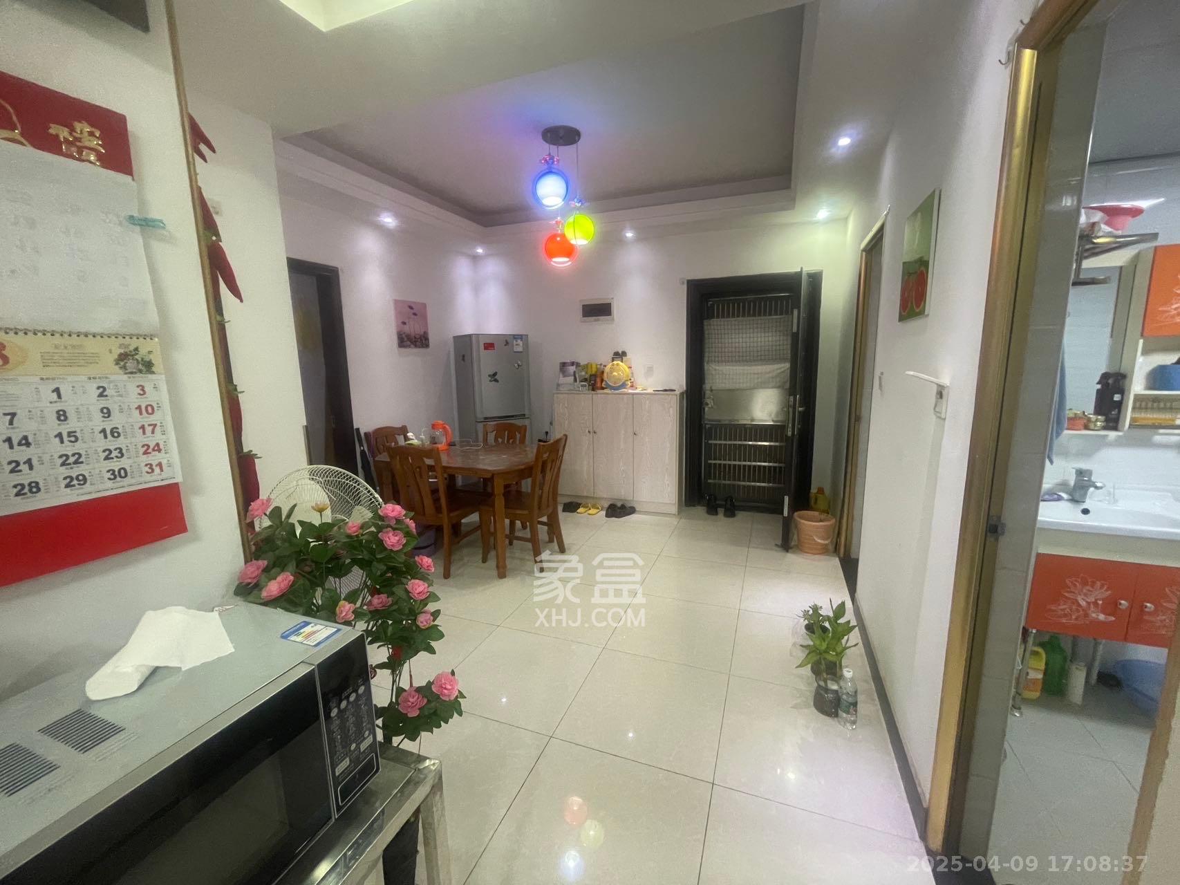 东业苹果社区  3室2厅1卫    1800.0元/月室内图