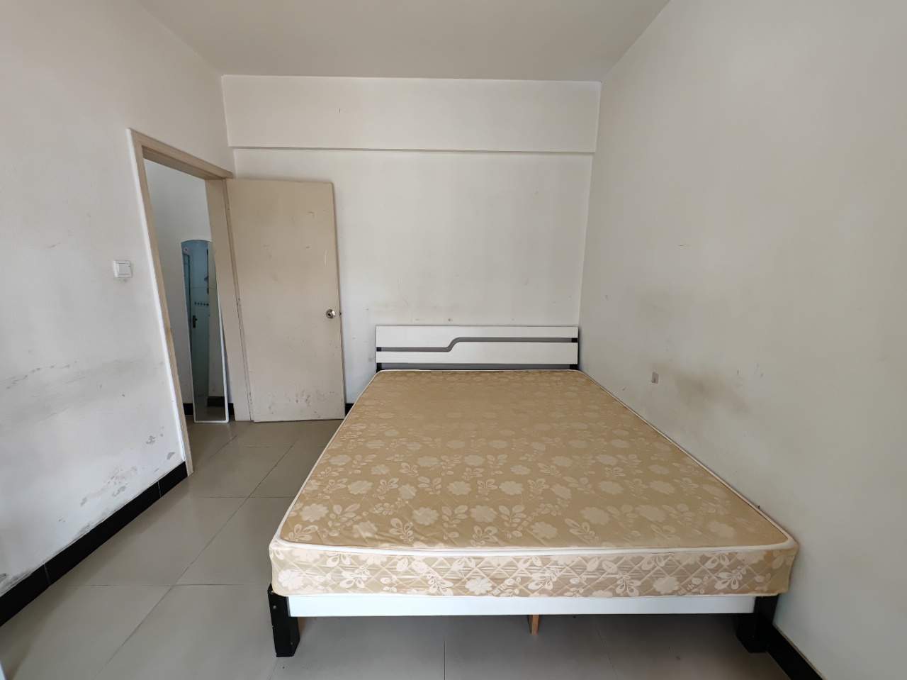 蔚兰天成  1室1厅1卫   79.00万室内图