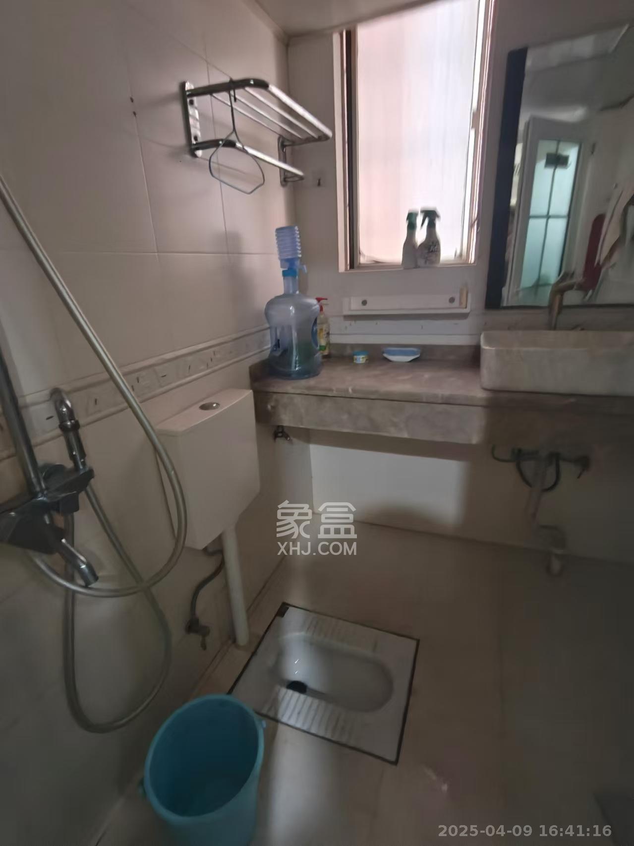 城市花园 3室1厅2卫 3500.0元/月 城市花园 3室1厅2卫 3500.0元/月室内图