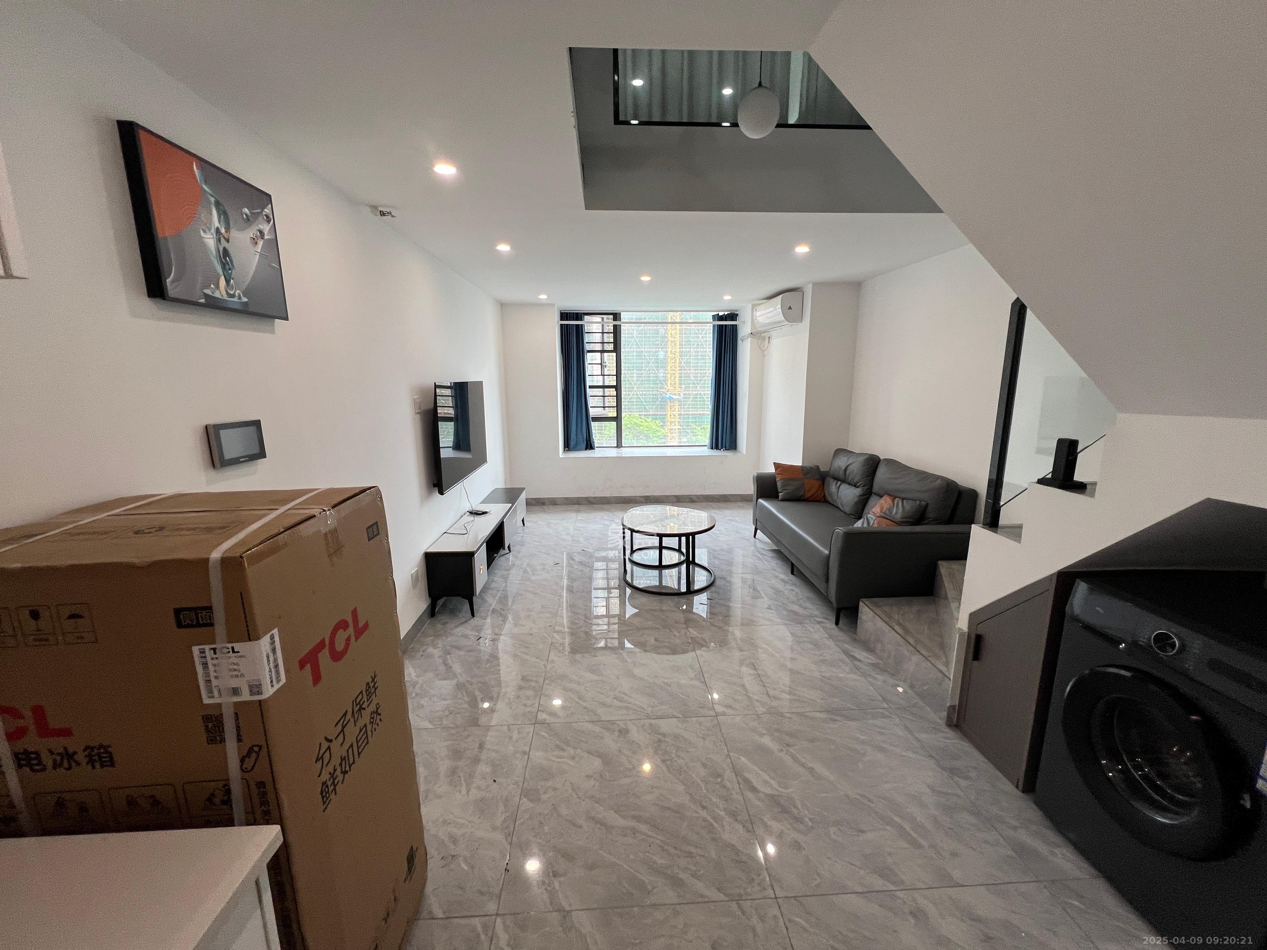 佳兆业云顶都汇 1室1厅1卫 2000.0元/月 佳兆业云顶都汇 1室1厅1卫 2000.0元/月室内图