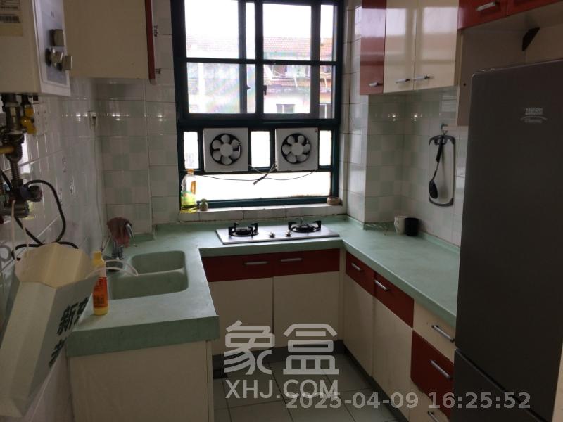 东方新城 2室1厅1卫 2000.0元/月 东方新城 2室1厅1卫 2000.0元/月室内图