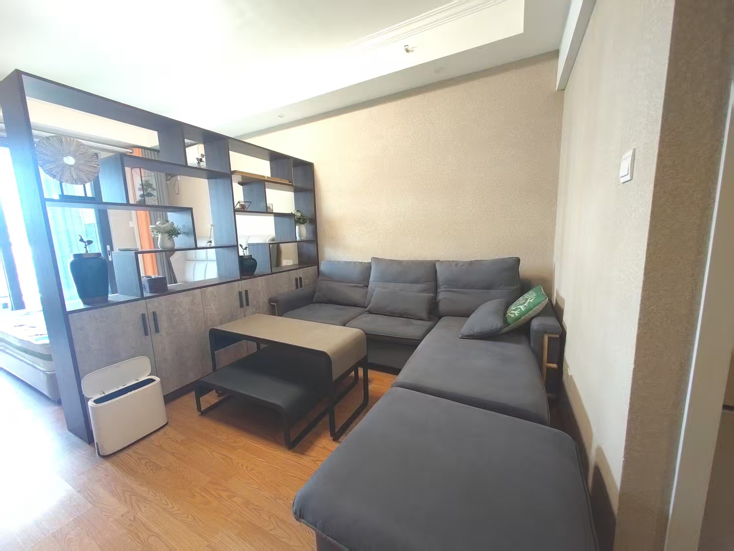 五江碧桂园城市广场  1室1厅1卫    1300.0元/月 五江碧桂园城市广场  1室1厅1卫    1300.0元/月室内图