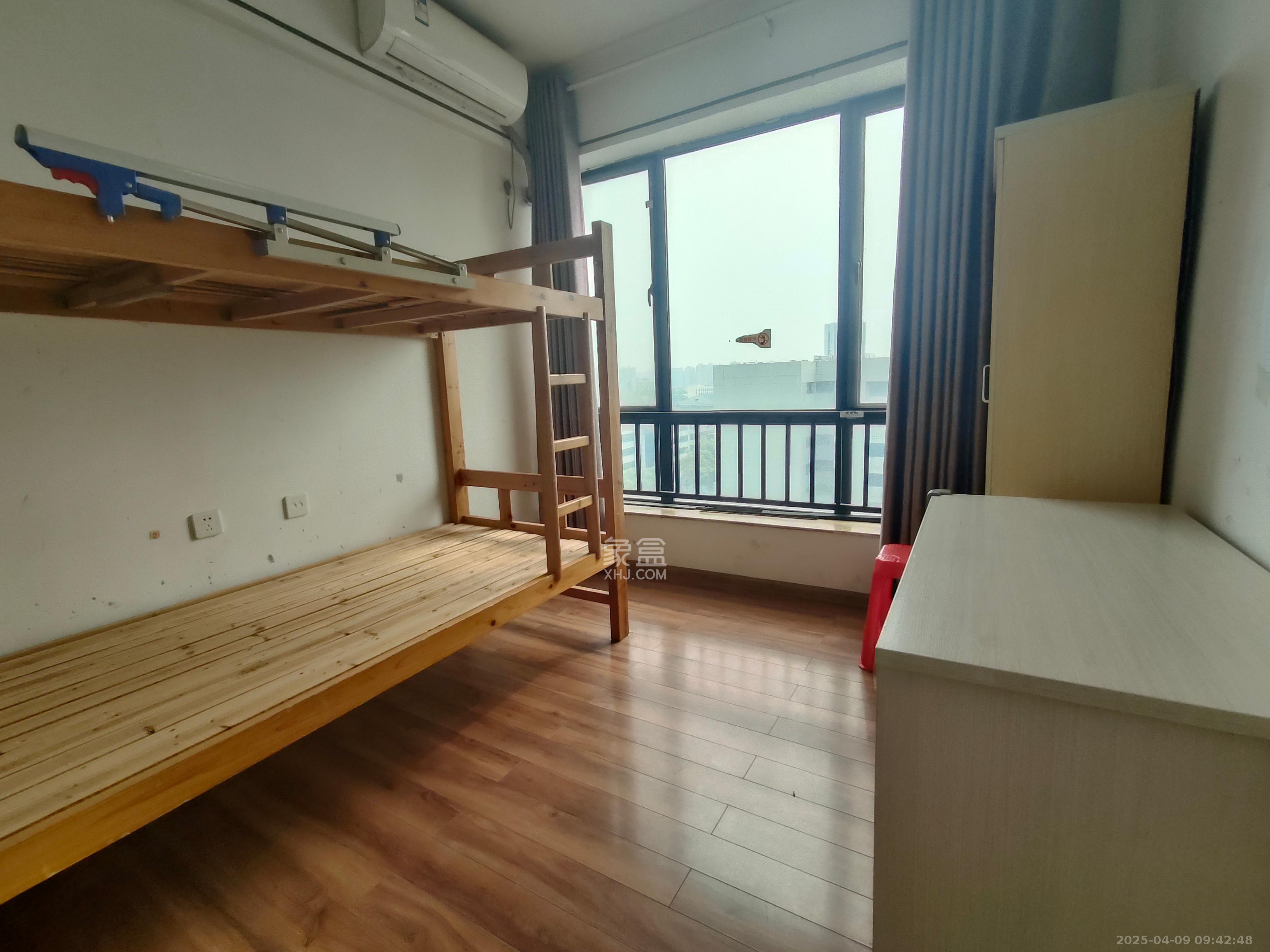 中建木莲工社 2室1厅1卫 1700.0元/月 中建木莲工社 2室1厅1卫 1700.0元/月室内图