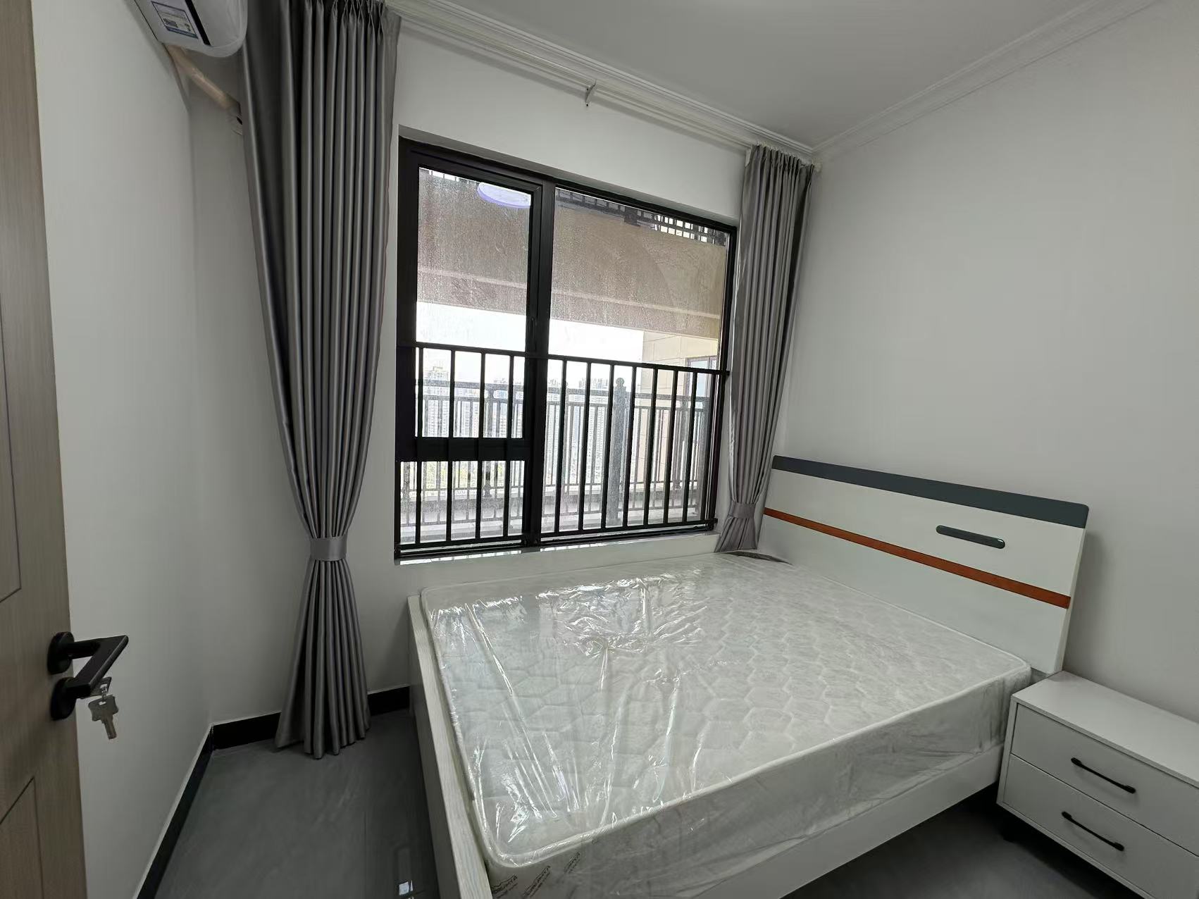 中海学府里 3室2厅1卫 58.0万 中海学府里 3室2厅1卫 58.0万室内图