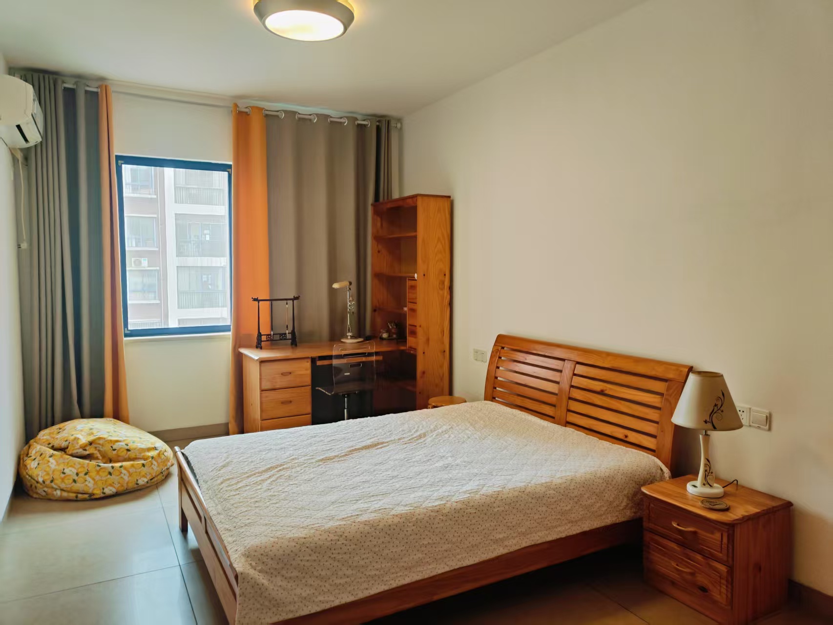 泉塘湾一期 4室2厅2卫 72.0万 泉塘湾一期 4室2厅2卫 72.0万室内图