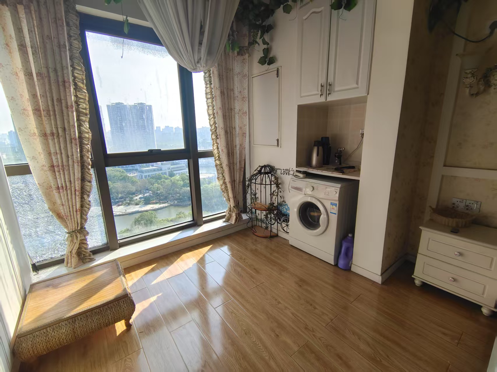 凯旋名门人民中路1006号 1室0厅0卫 22.0万 凯旋名门人民中路1006号 1室0厅0卫 22.0万室内图