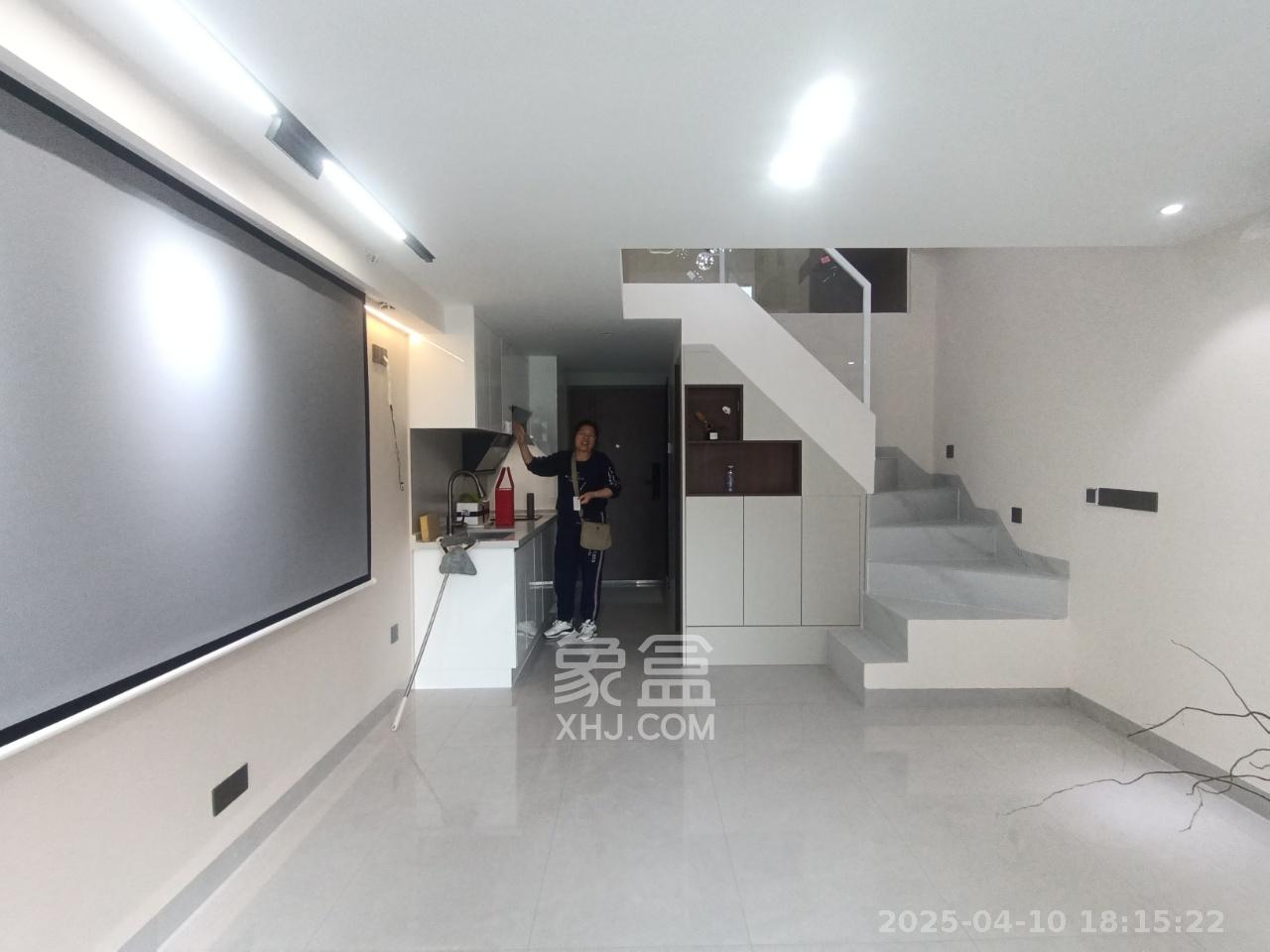 卓越中寰  2室1厅1卫   3680.00元/月
