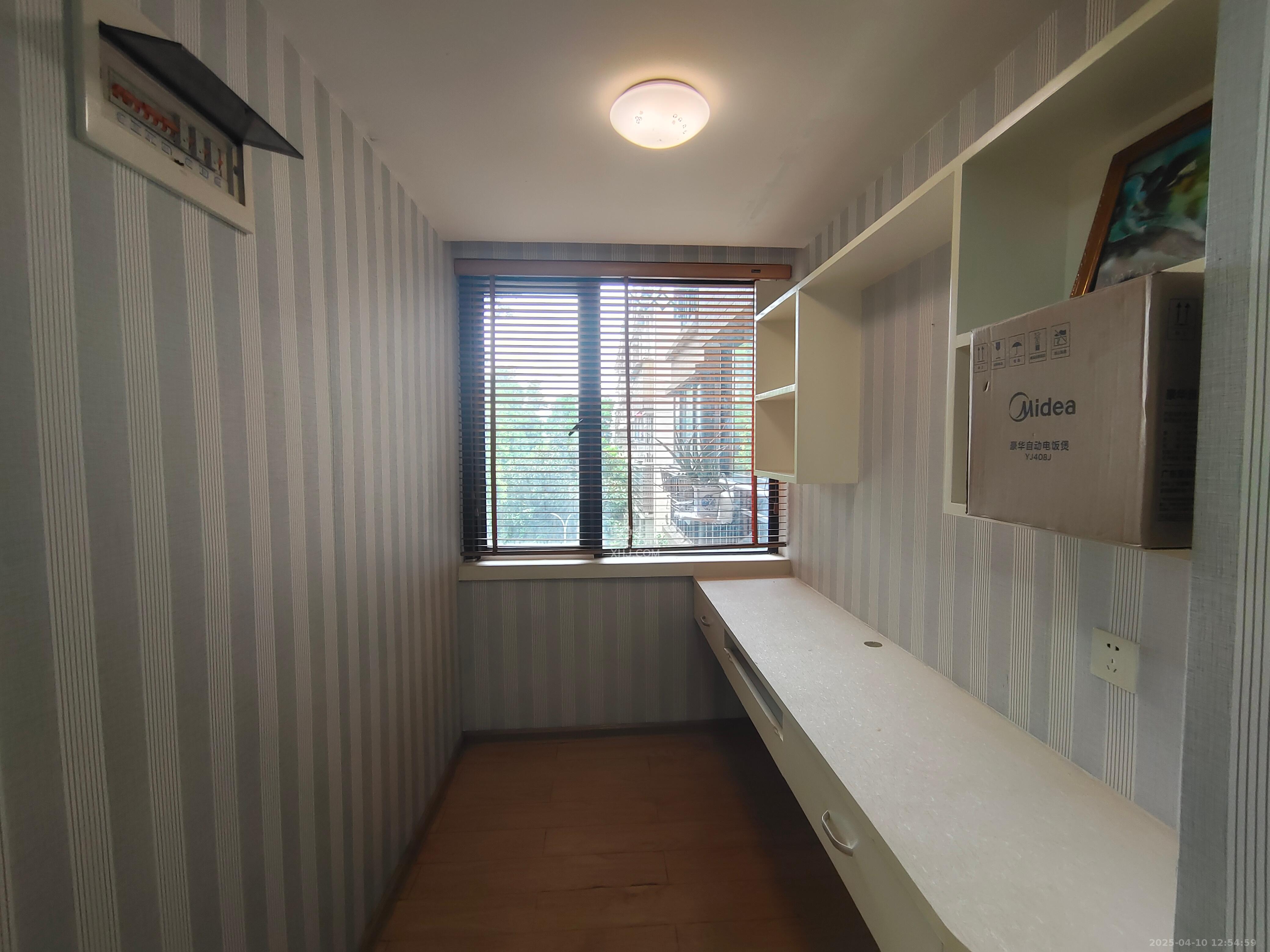 永祺西京  2室2厅1卫   2600.00元/月室内图