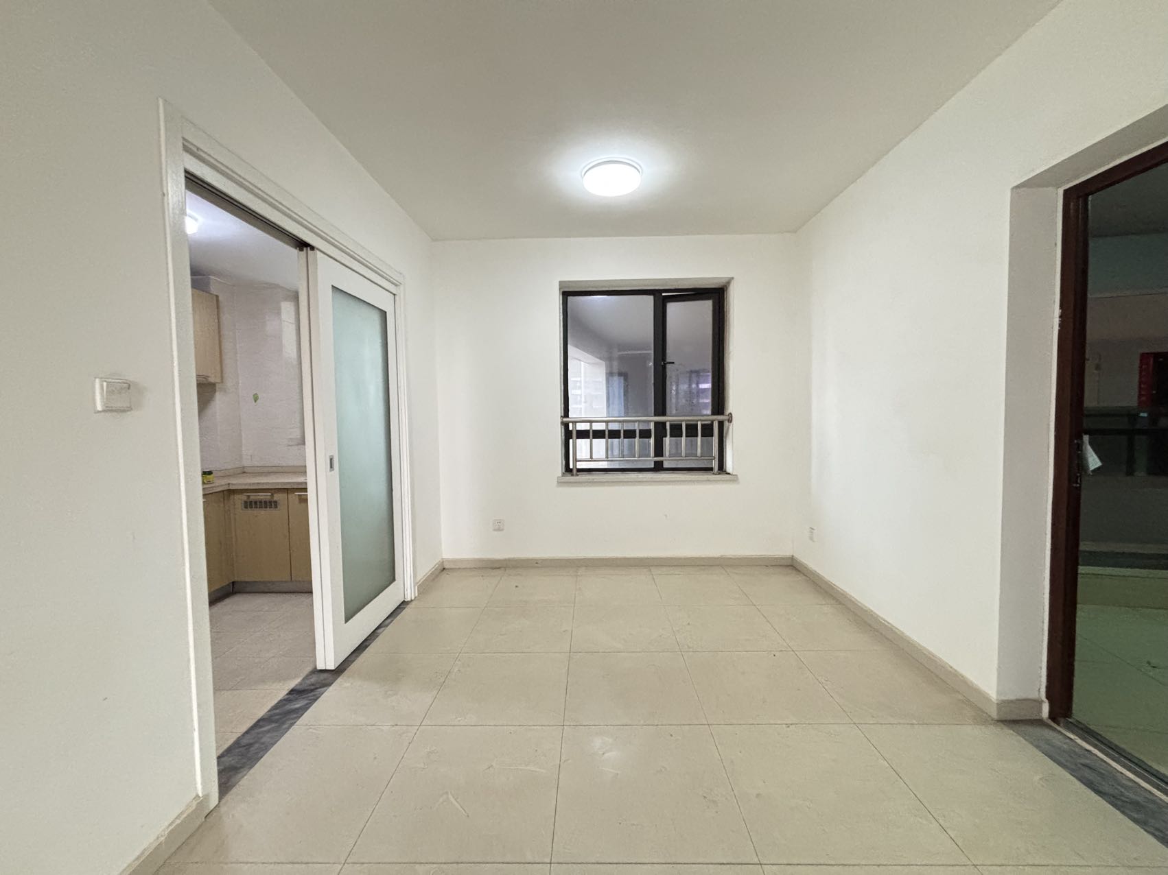 天地凤凰城 3室2厅2卫 150.0万 天地凤凰城 3室2厅2卫 150.0万室内图