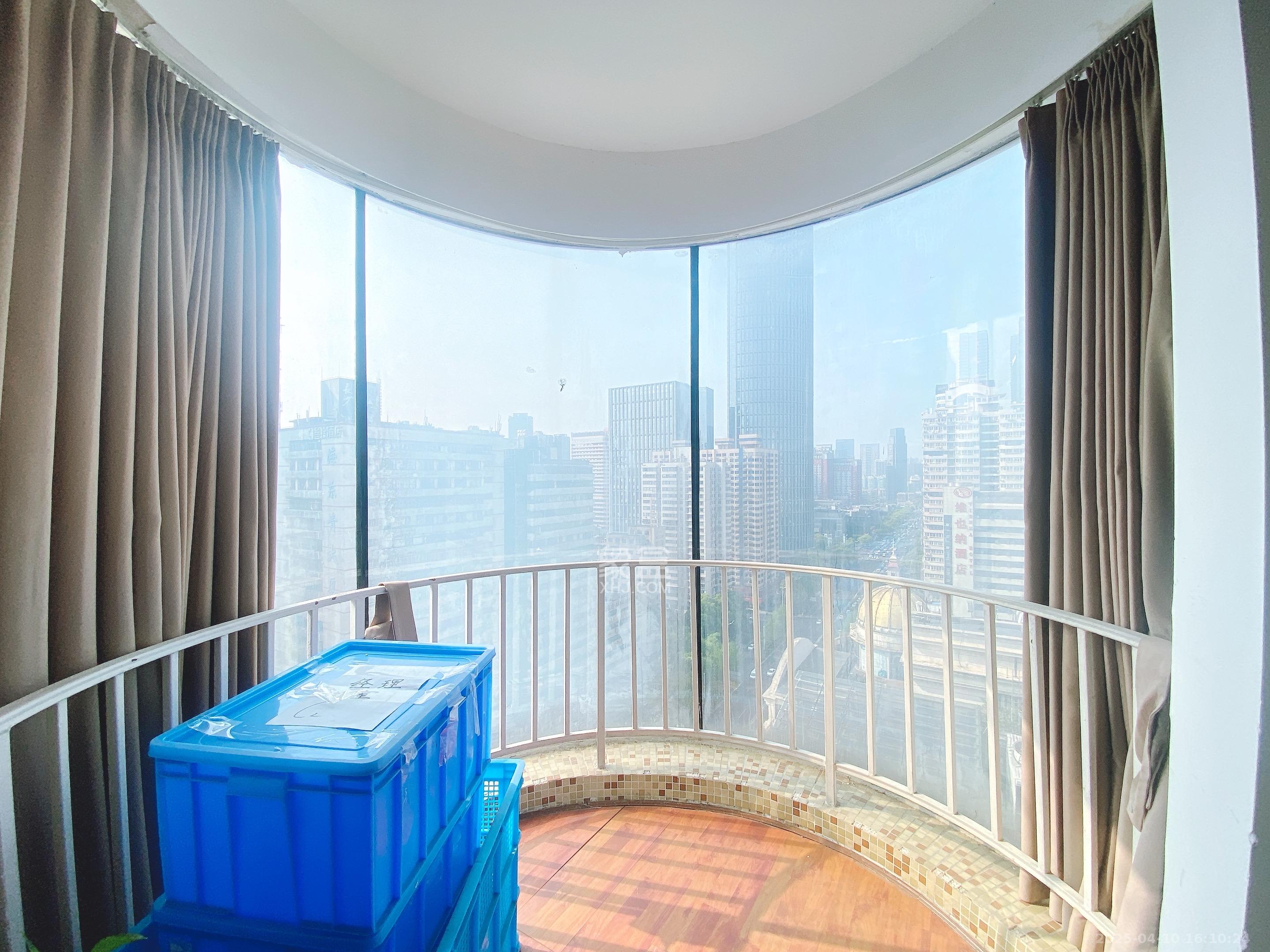 建鸿达现代城  1室0厅0卫   11000.00元/月室内图