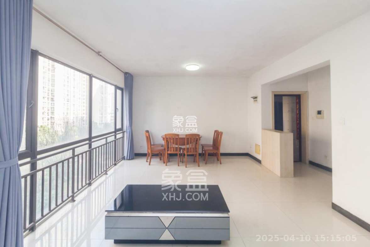 旭辉华庭 3室2厅2卫 1750.0元/月 旭辉华庭 3室2厅2卫 1750.0元/月室内图