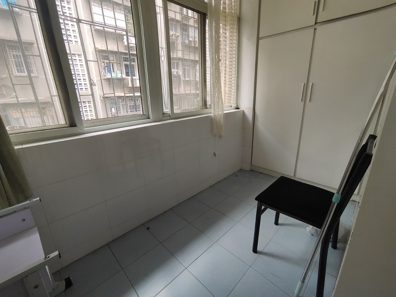 银馨家园(贺家土电厂生活区)  2室1厅1卫    21.0万 银馨家园(贺家土电厂生活区)  2室1厅1卫    21.0万室内图