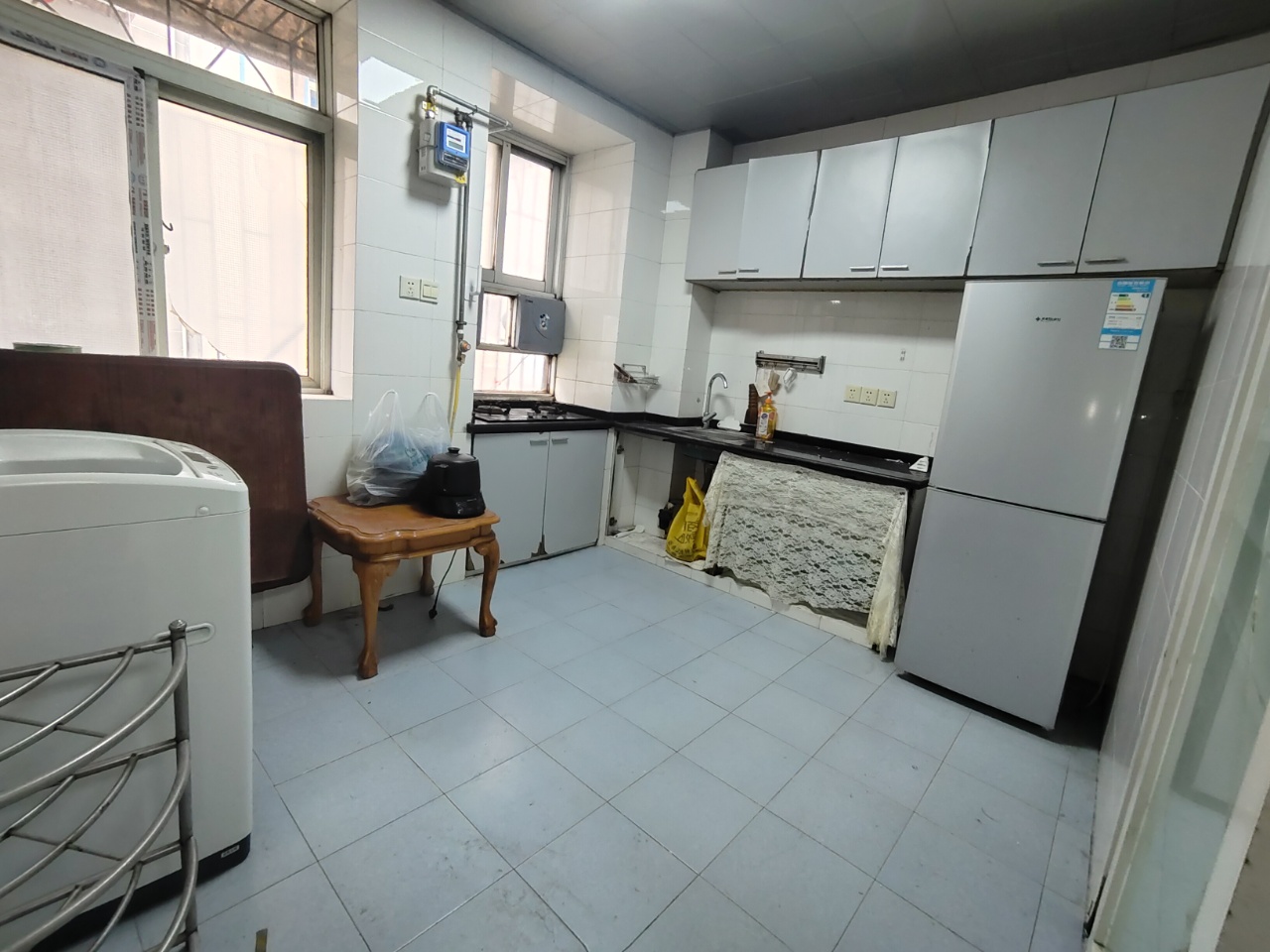 银馨家园(贺家土电厂生活区)  2室1厅1卫    21.0万 银馨家园(贺家土电厂生活区)  2室1厅1卫    21.0万室内图