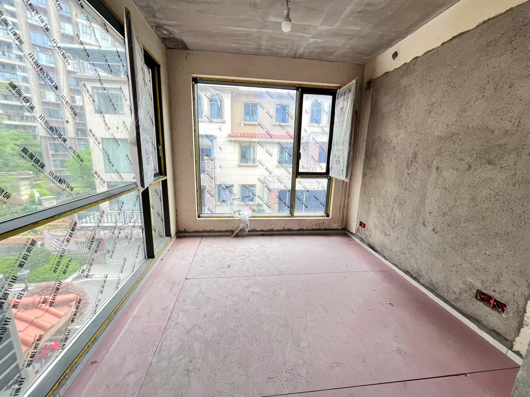 提香蓝岸 4室2厅2卫 98.0万 提香蓝岸 4室2厅2卫 98.0万室内图