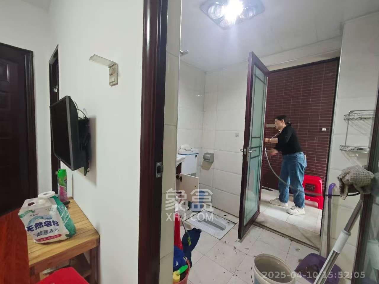 中江佳境天成  2室1厅1卫   1800.00元/月室内图