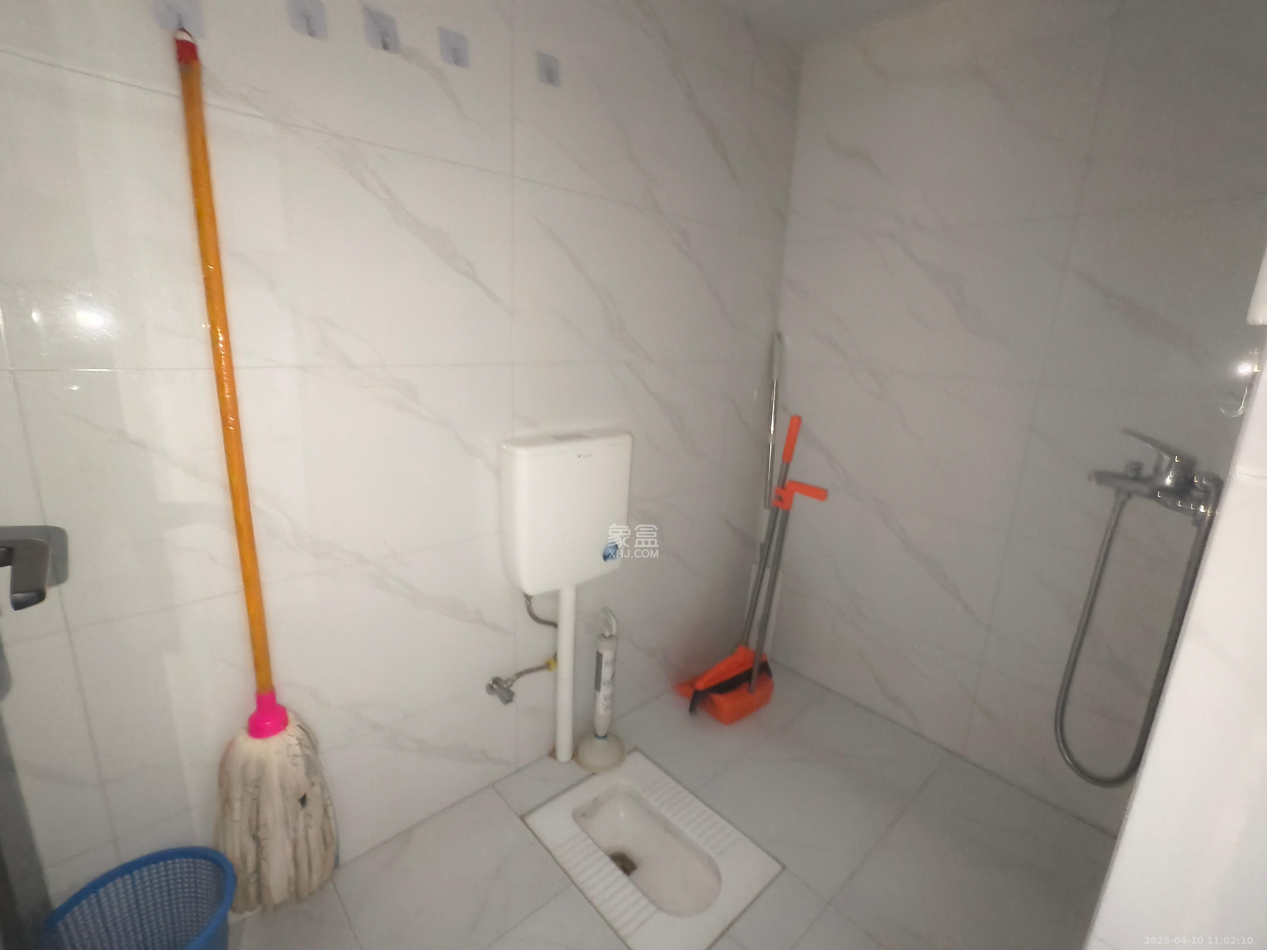 金地铂悦 1室0厅0卫 1300.0元/月 金地铂悦 1室0厅0卫 1300.0元/月室内图