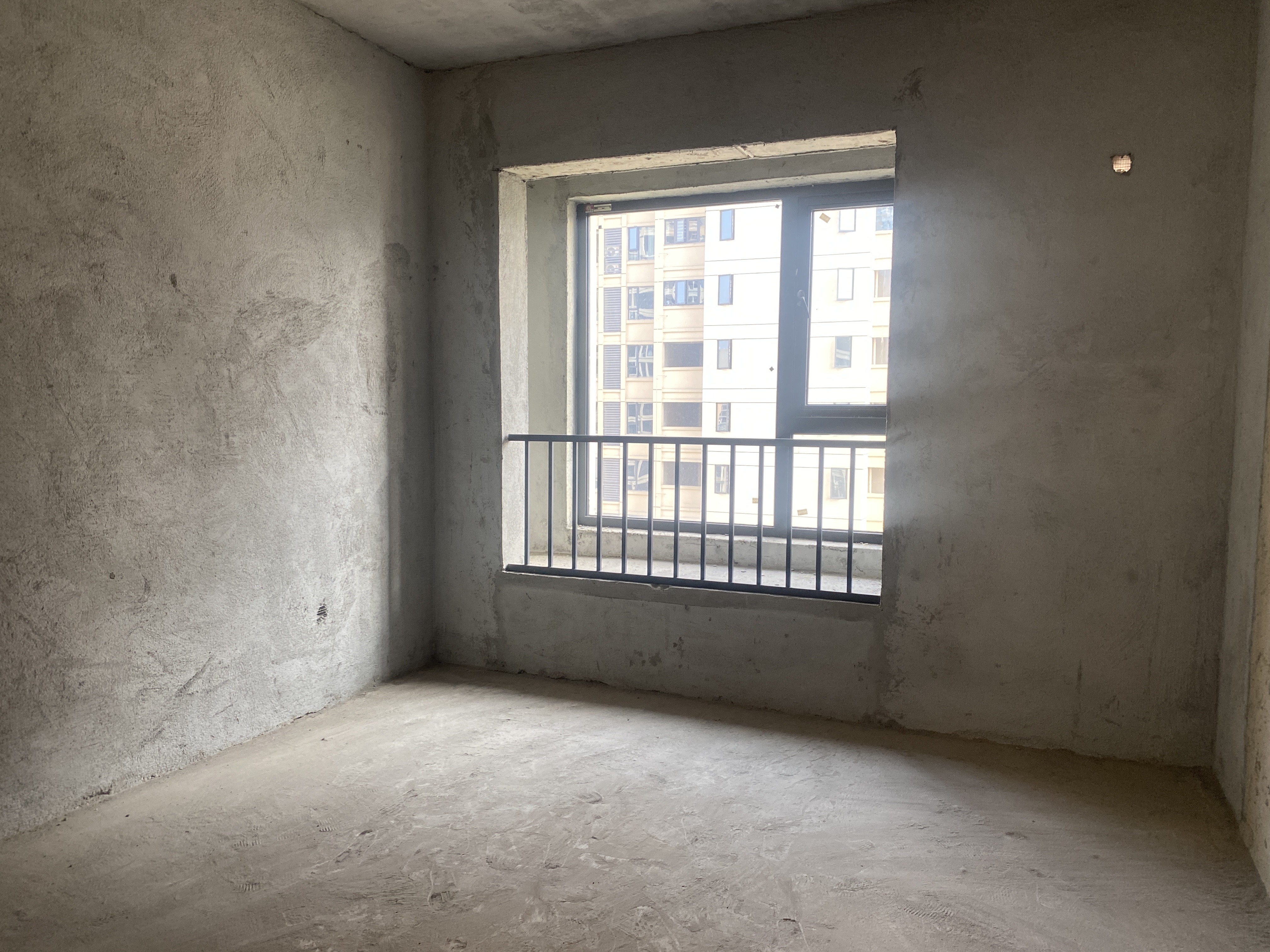 金信园林嘉园 4室2厅2卫 85.8万 金信园林嘉园 4室2厅2卫 85.8万客厅