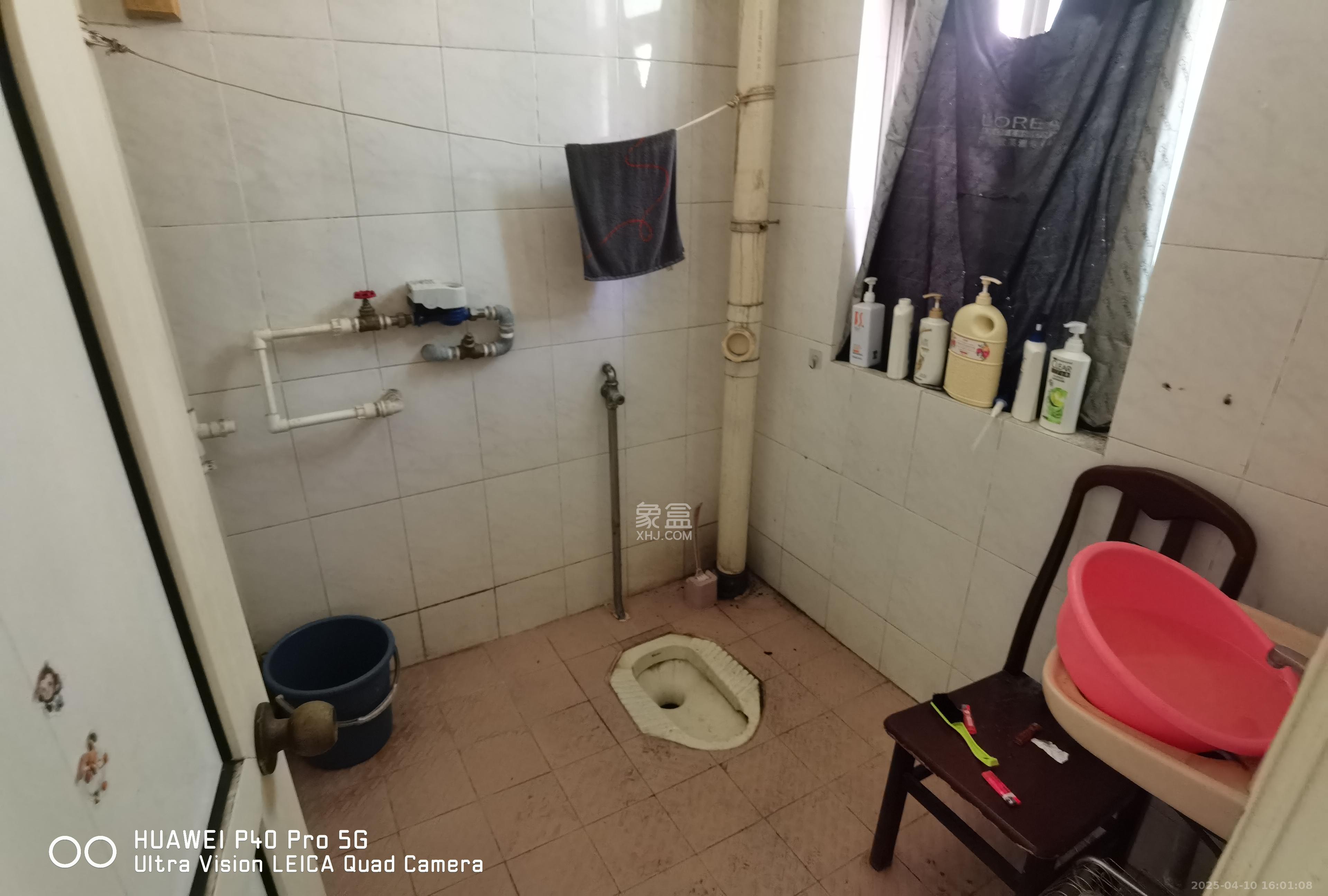 公安分局宿舍 2室2厅2卫 1400.0元/月 公安分局宿舍 2室2厅2卫 1400.0元/月室内图