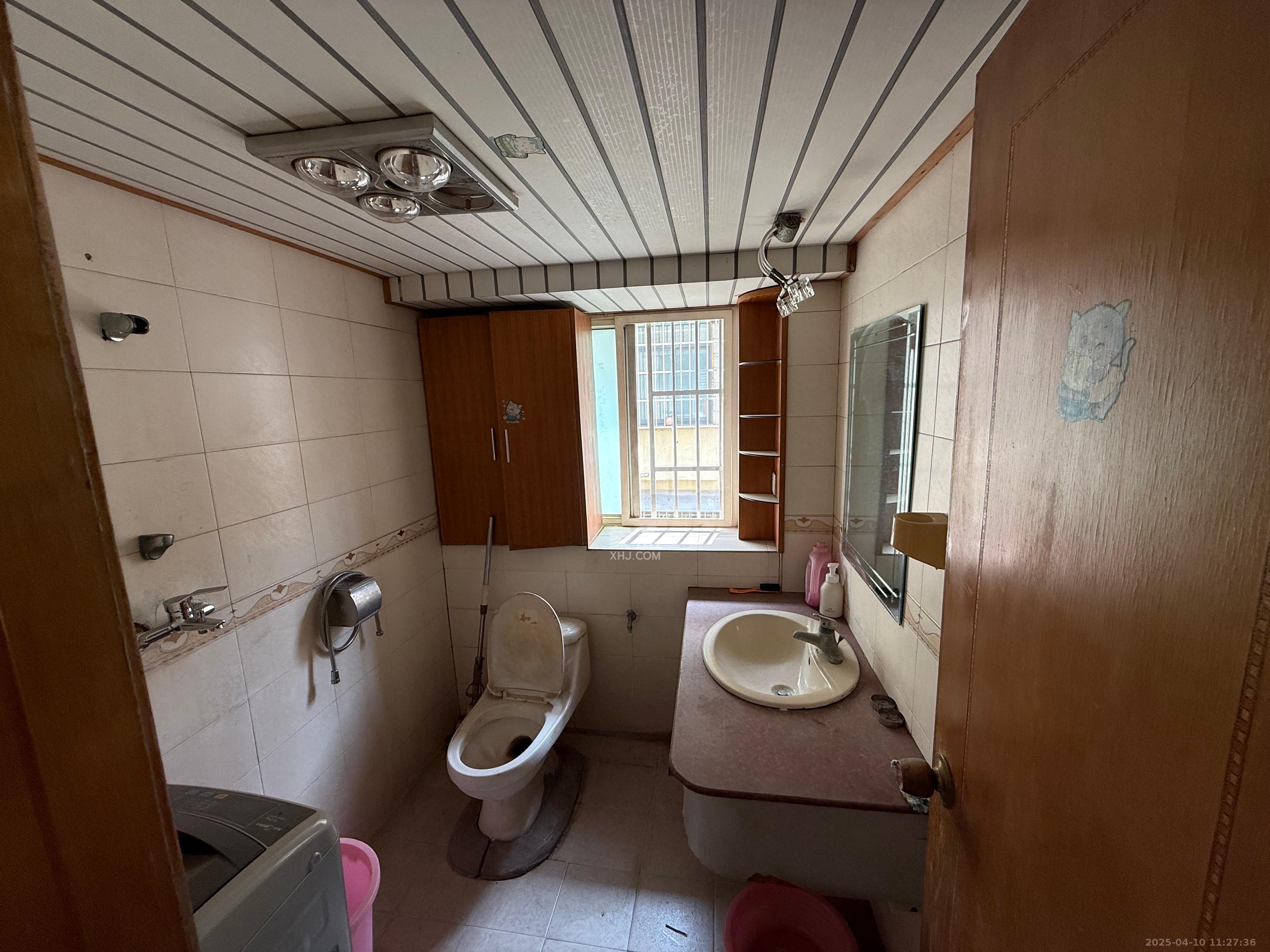 南大桥安居城(百姓市场) 3室2厅1卫 1000.0元/月 南大桥安居城(百姓市场) 3室2厅1卫 1000.0元/月室内图