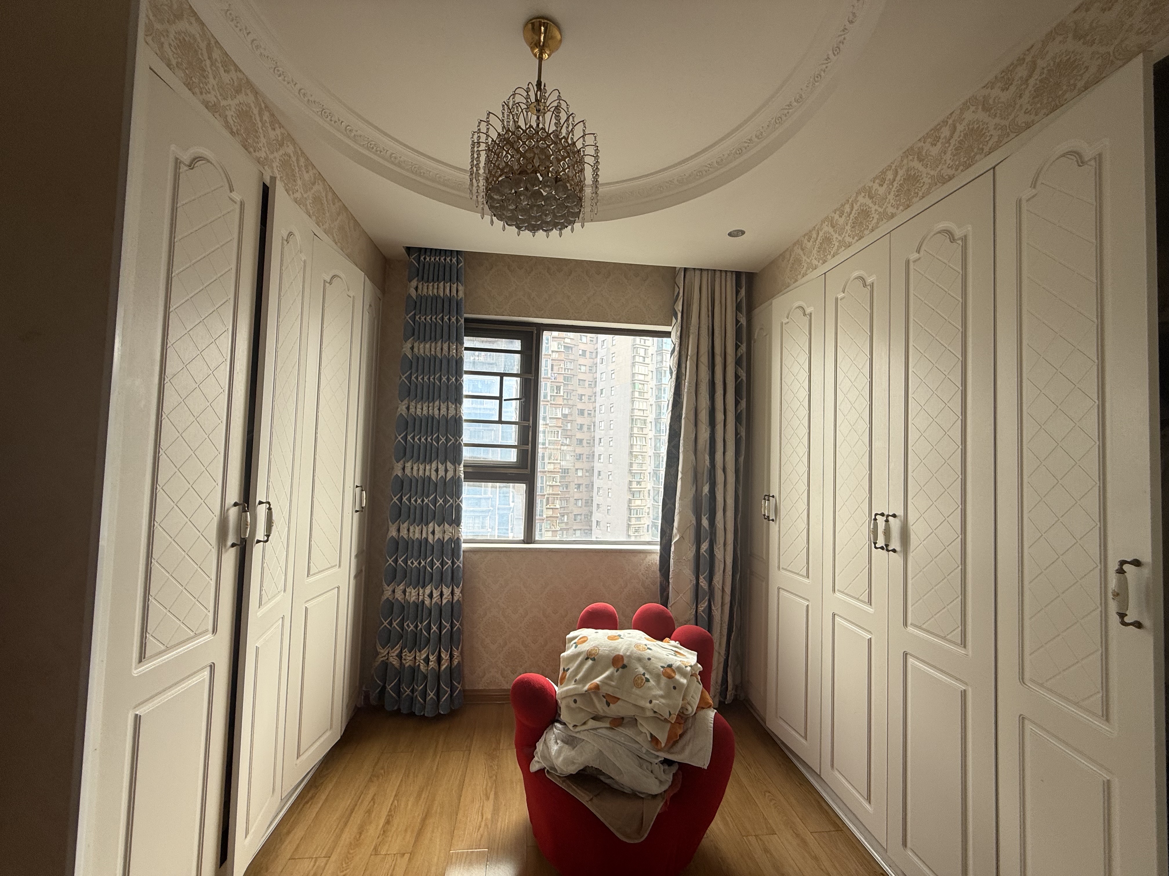 大同芙蓉 4室2厅2卫 92.8万 大同芙蓉 4室2厅2卫 92.8万客厅