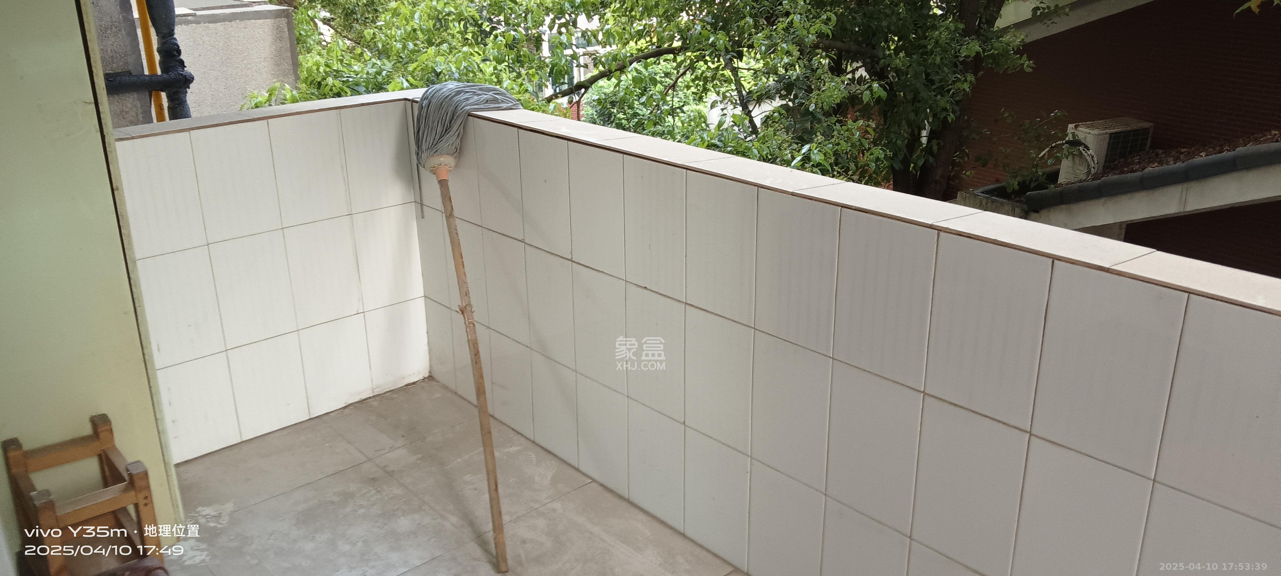 东风路新二村 1室0厅0卫 1100.0元/月 东风路新二村 1室0厅0卫 1100.0元/月室内图