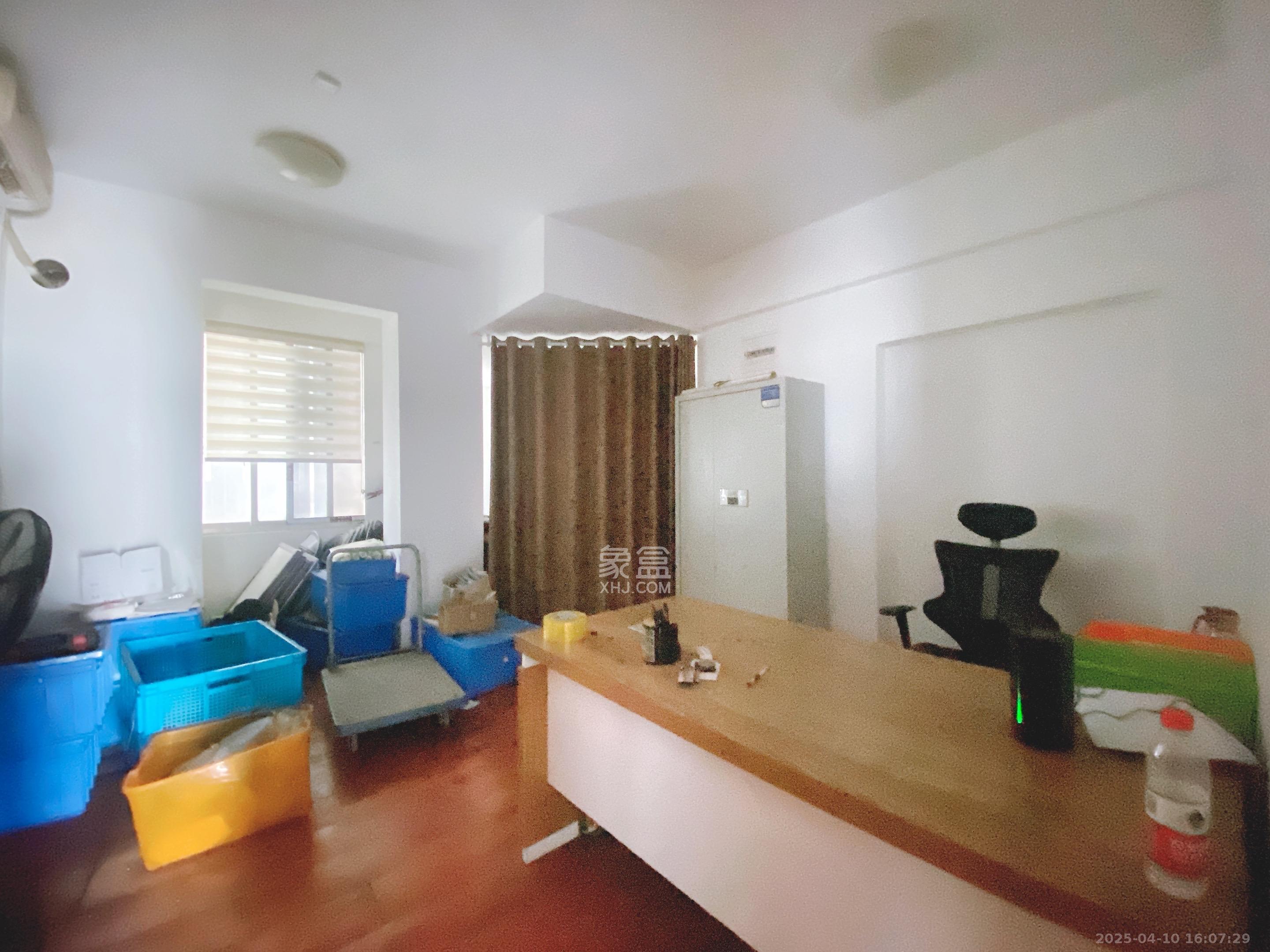 建鸿达现代城  1室0厅0卫   11000.00元/月室内图