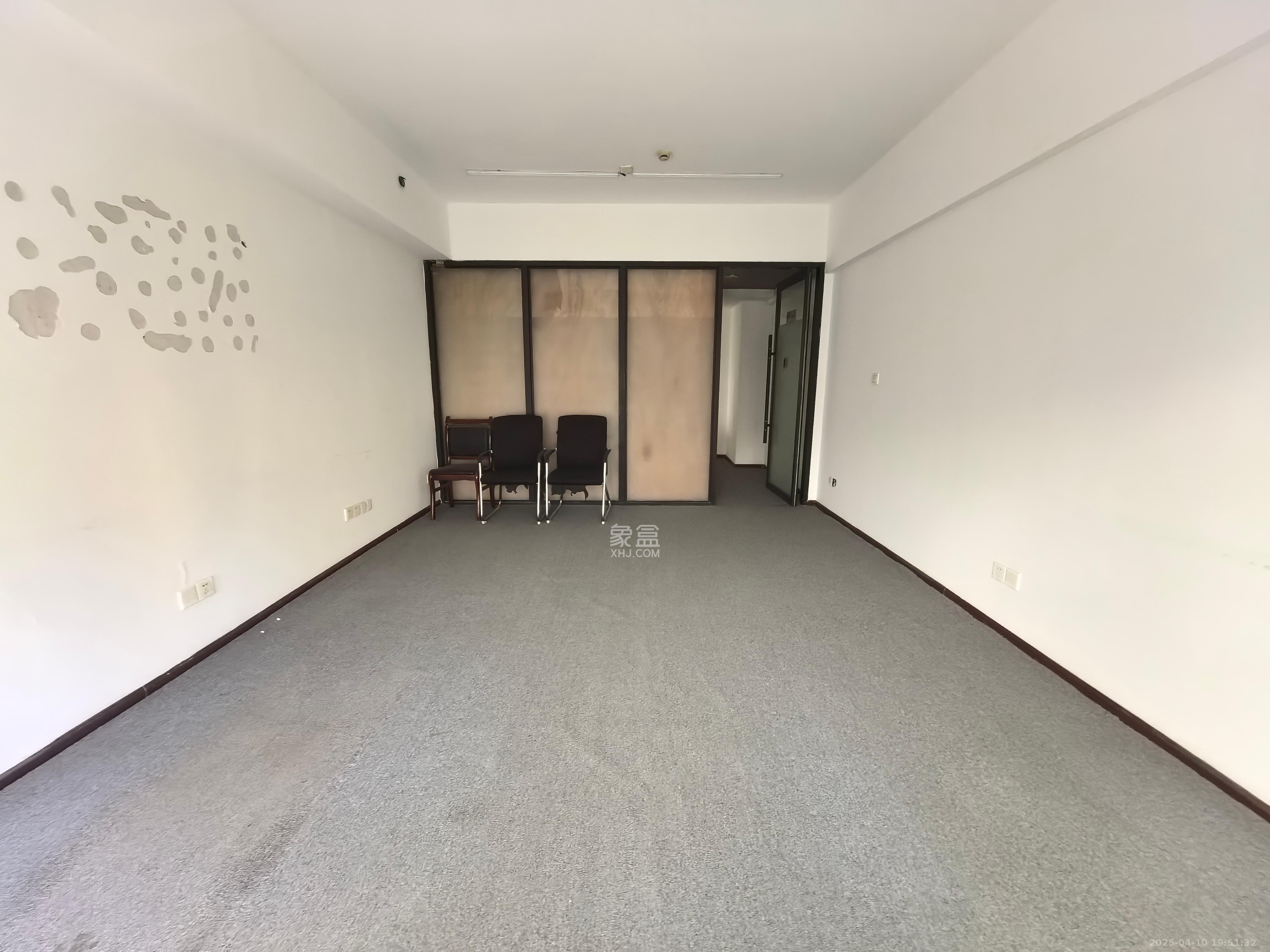 盛大泽西城（盛大.西城天下）  1室1厅1卫   1500.00元/月室内图